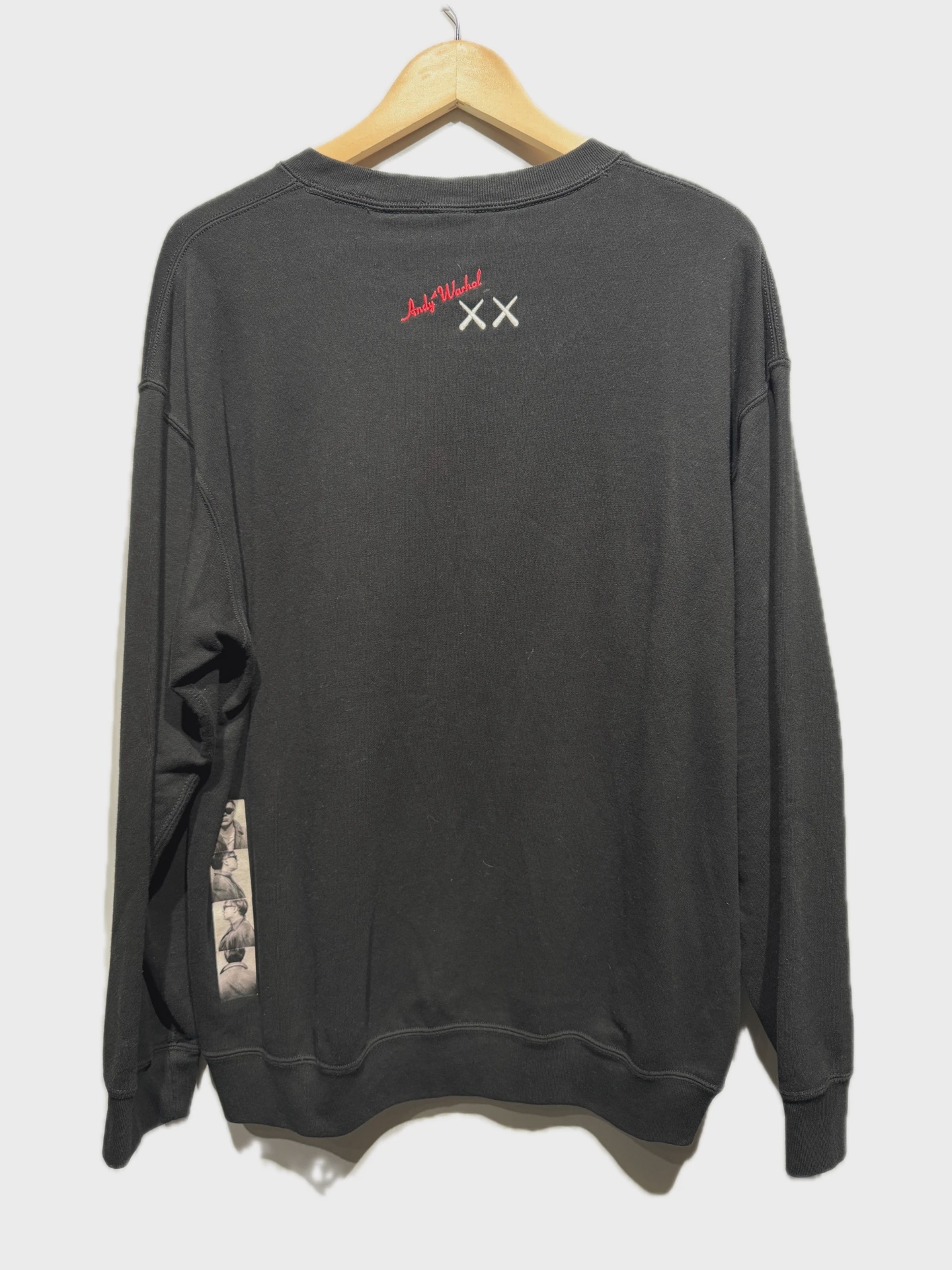 Kaws x Andy Warhol Black Crewneck size XL • Pre-Owned [1443] 2