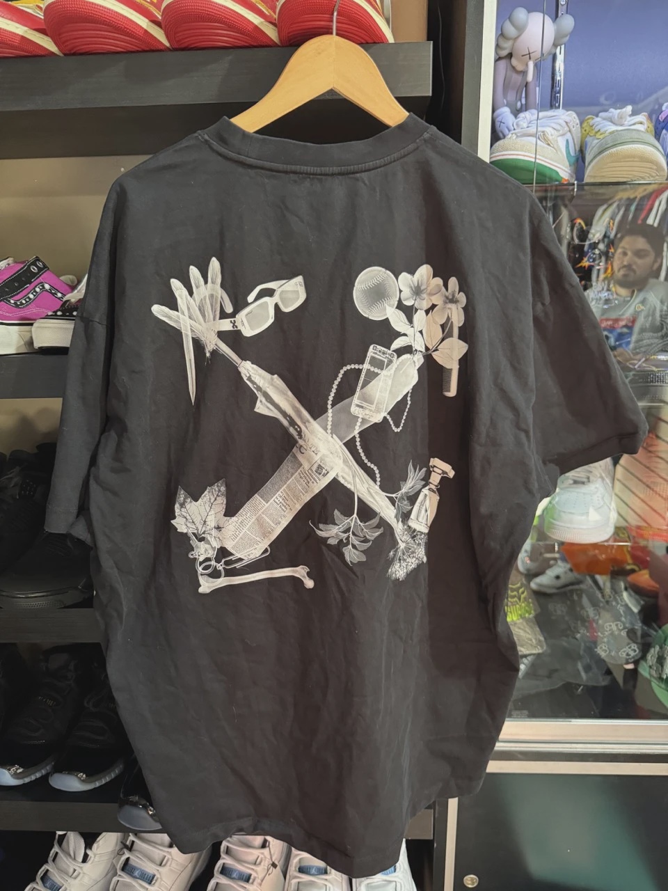 Off White Scan Arr Over Tee Shirt size M • Pre-Owned [6861]