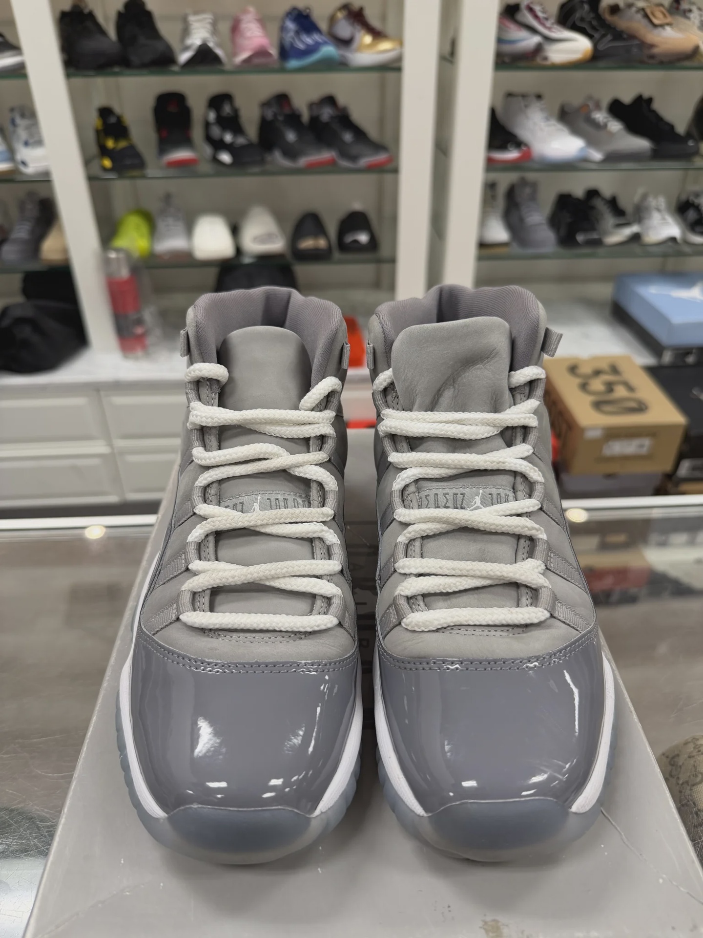 Air Jordan 11 Retro Cool Grey (2021) (Grade School) • Pre-Owned [5548] - photo 3