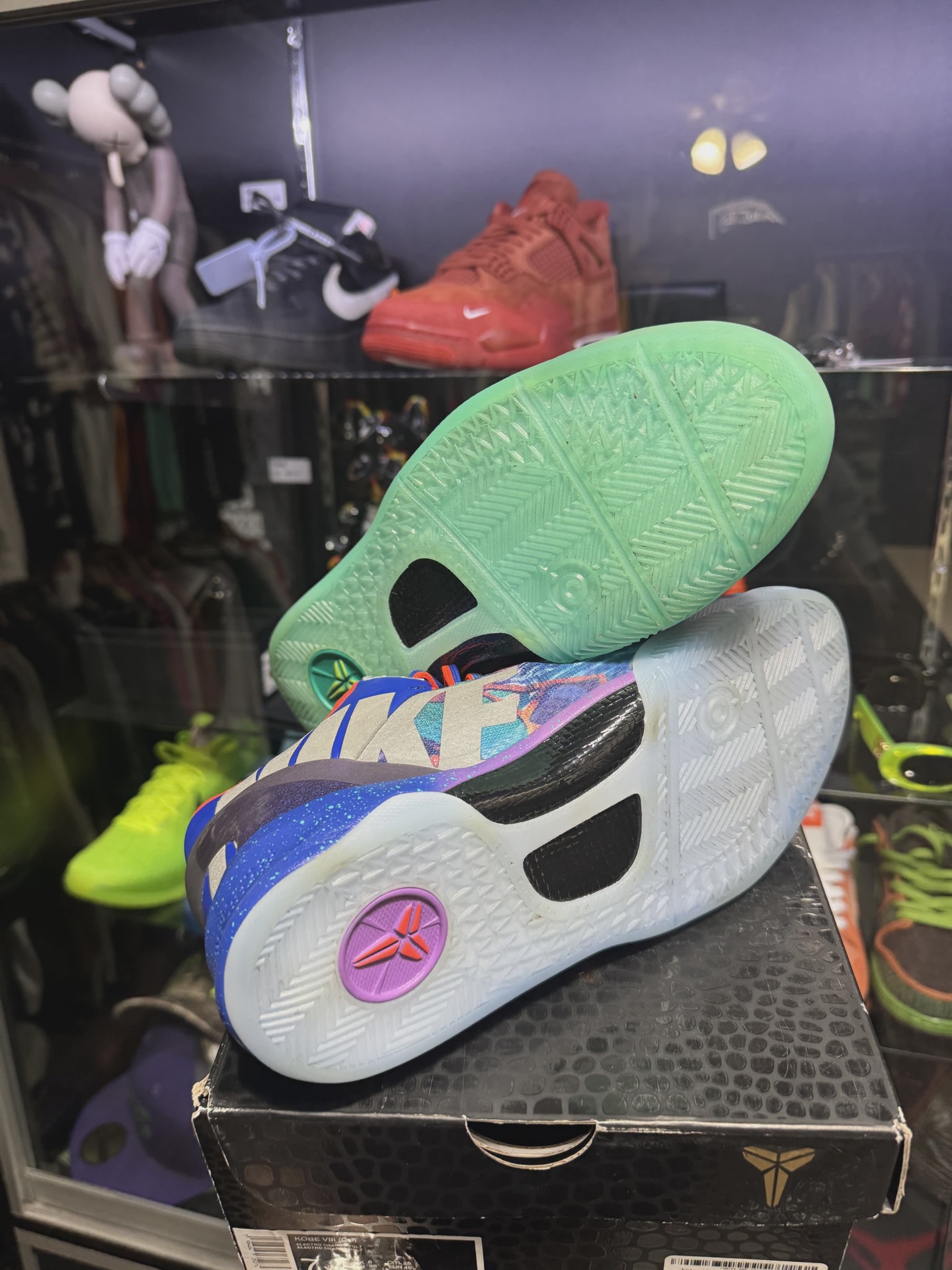 Nike Kobe 8 Protro What The (2025) (Grade School) • Pre-Owned [4502] 2