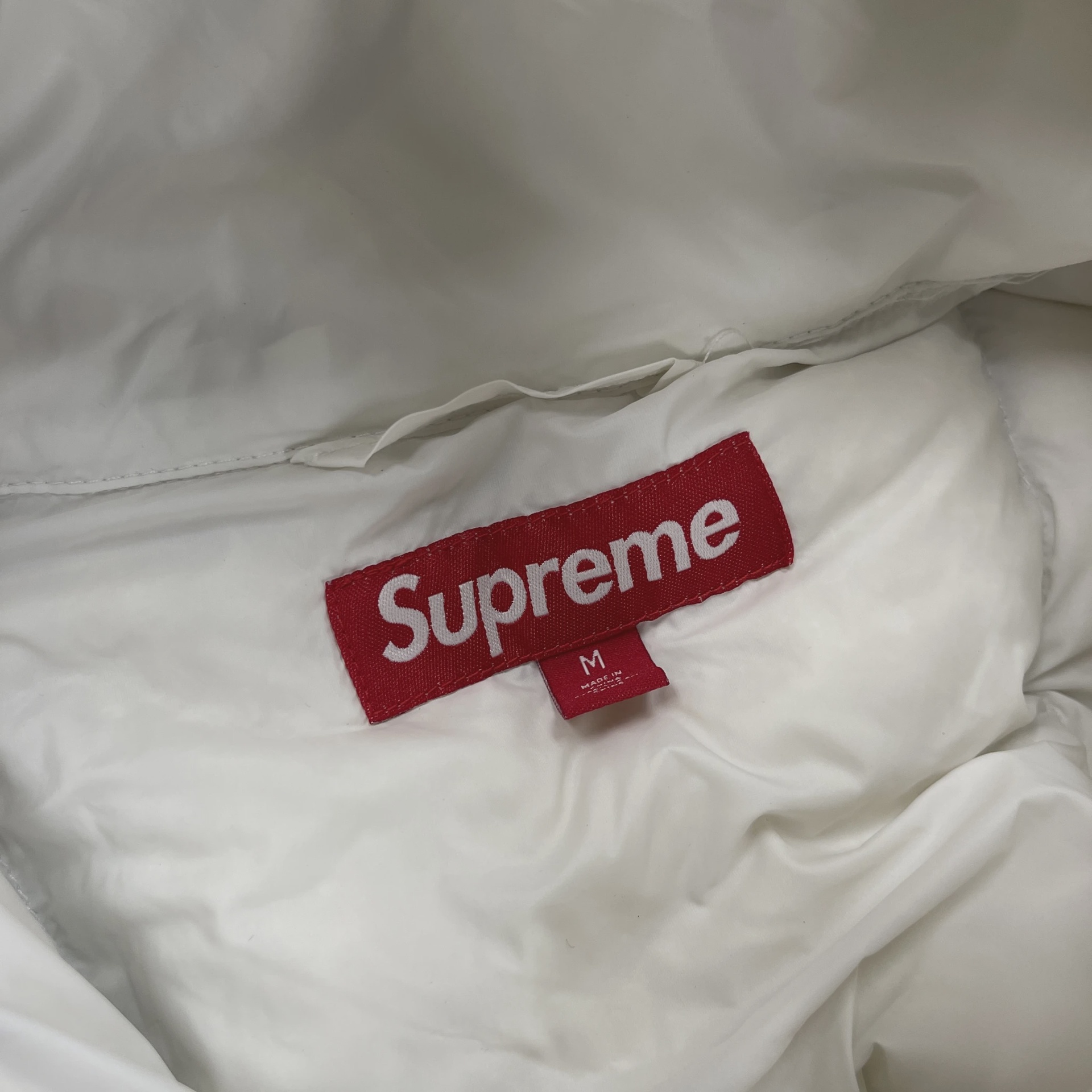 Supreme Micro Down Half Zip Hooded Pullover White • Pre-Owned [6544] 4