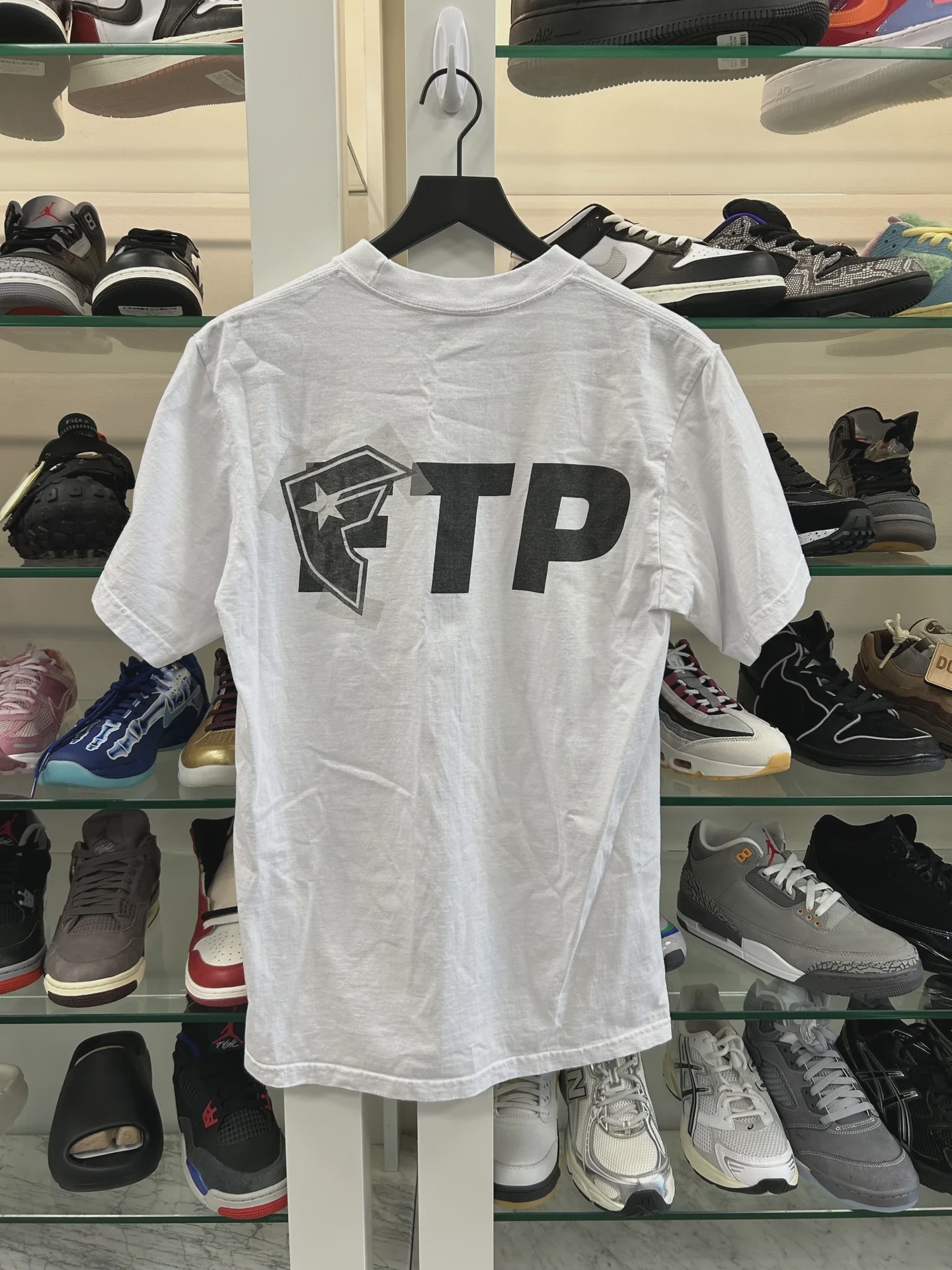 FTP x Famous Stars & Straps Logo Tee in White • Pre-Owned [1947] - photo 2