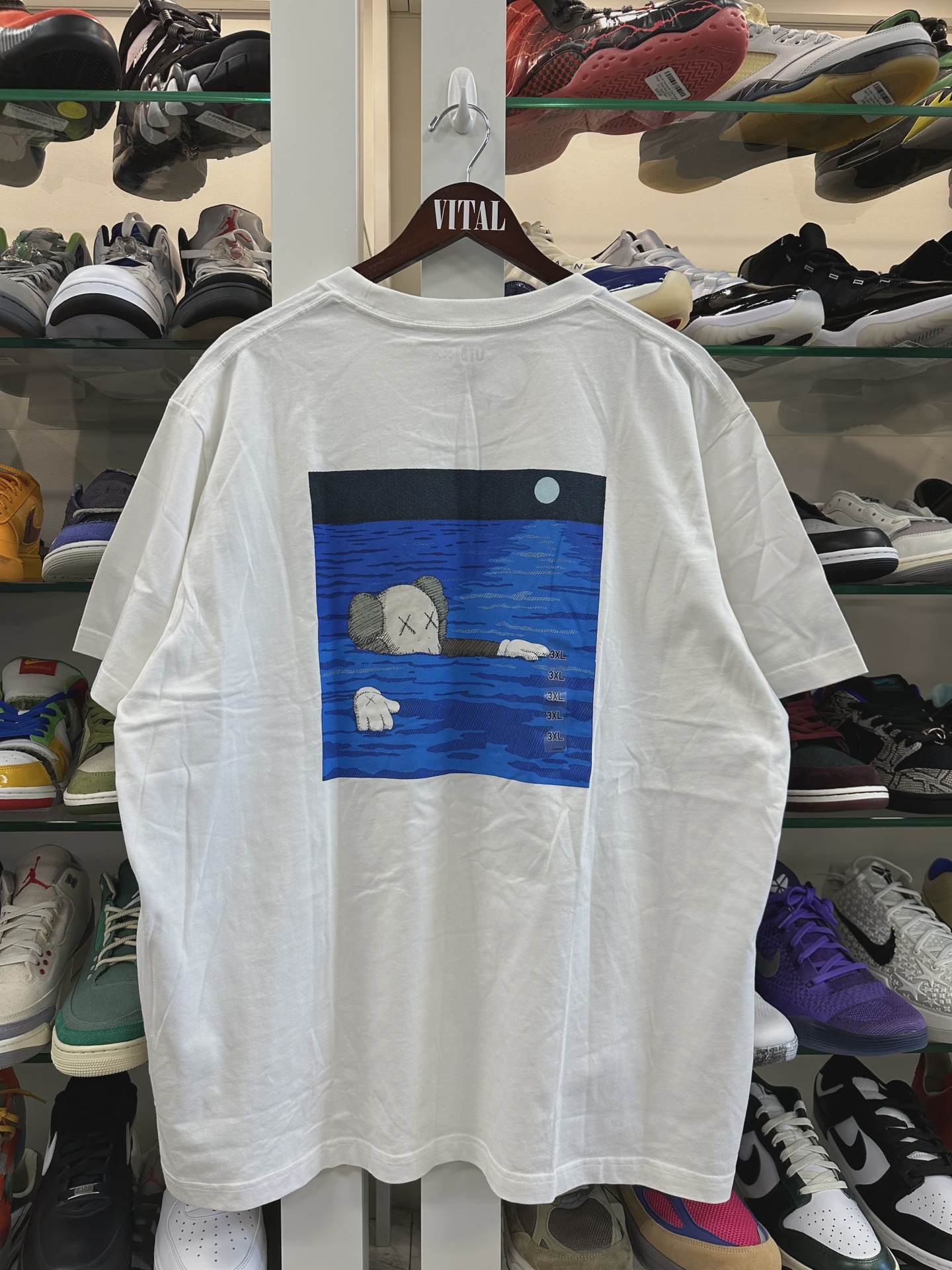 KAWS x Uniqlo UT Short Sleeve Artbook Cover T-shirt • Brand New [5826] 3