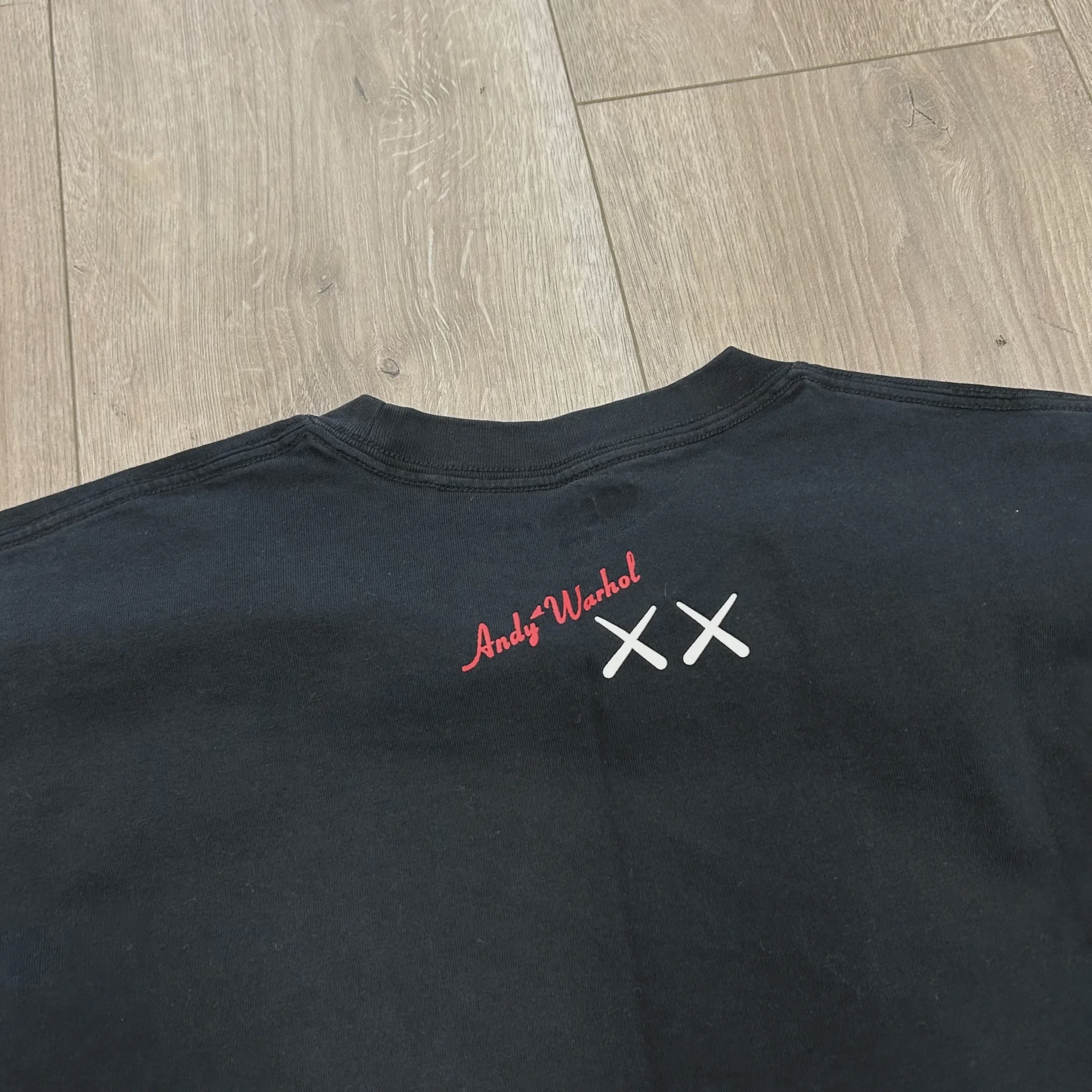 KAWS x Uniqlo Warhol UT Graphic 476351 T-shirt • Pre-Owned [4993] - photo 5