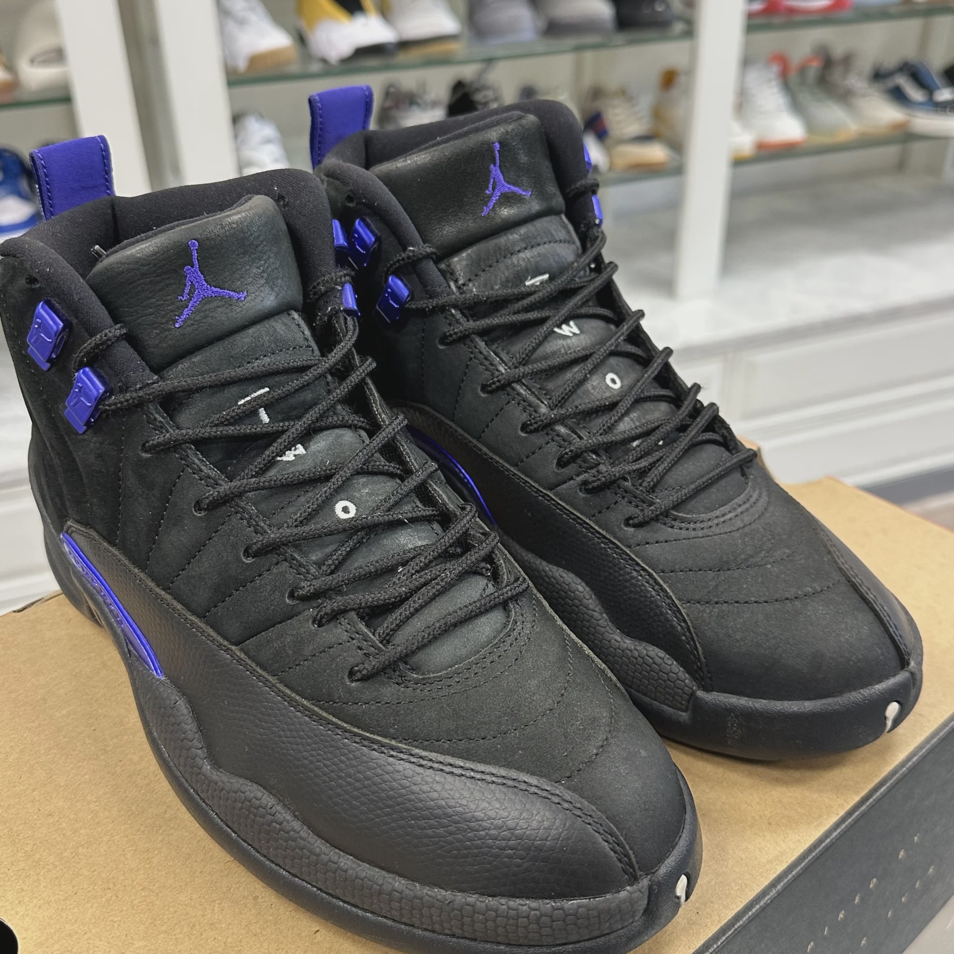 Air Jordan 12 Retro Black Dark Concord • Pre-Owned [8351] - photo 6
