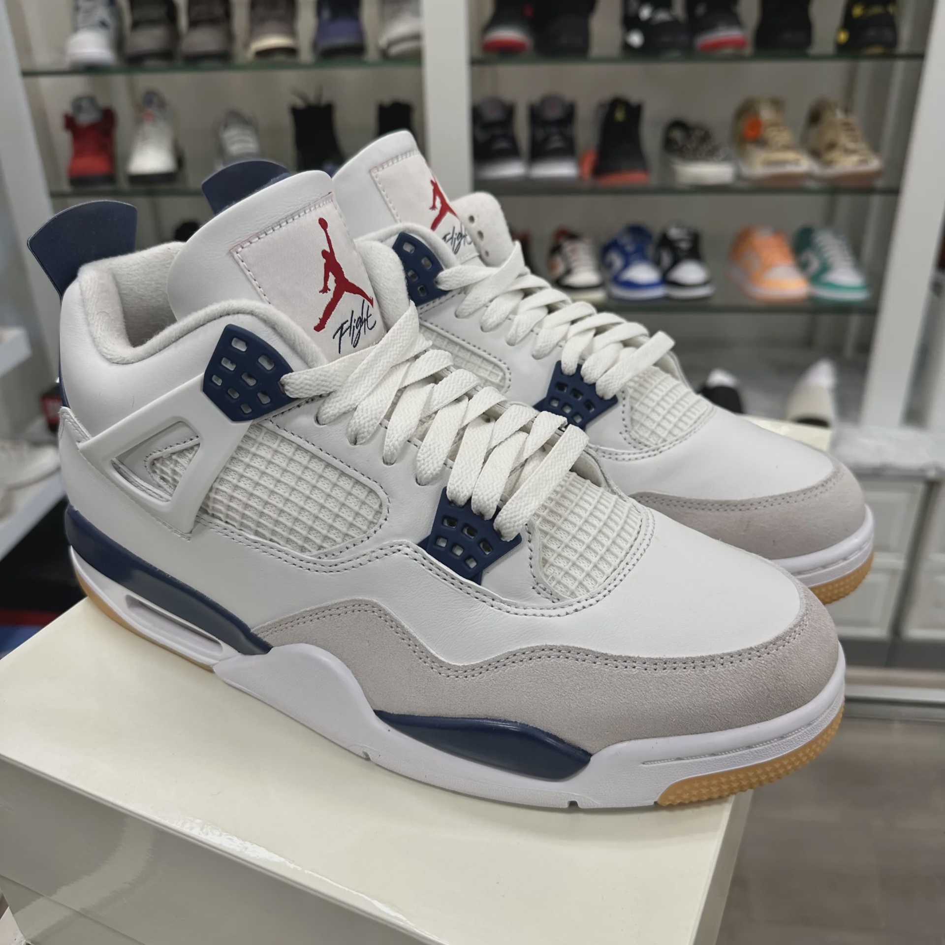 Air Jordan 4 Retro SB Navy • Pre-Owned [1442] - photo 6