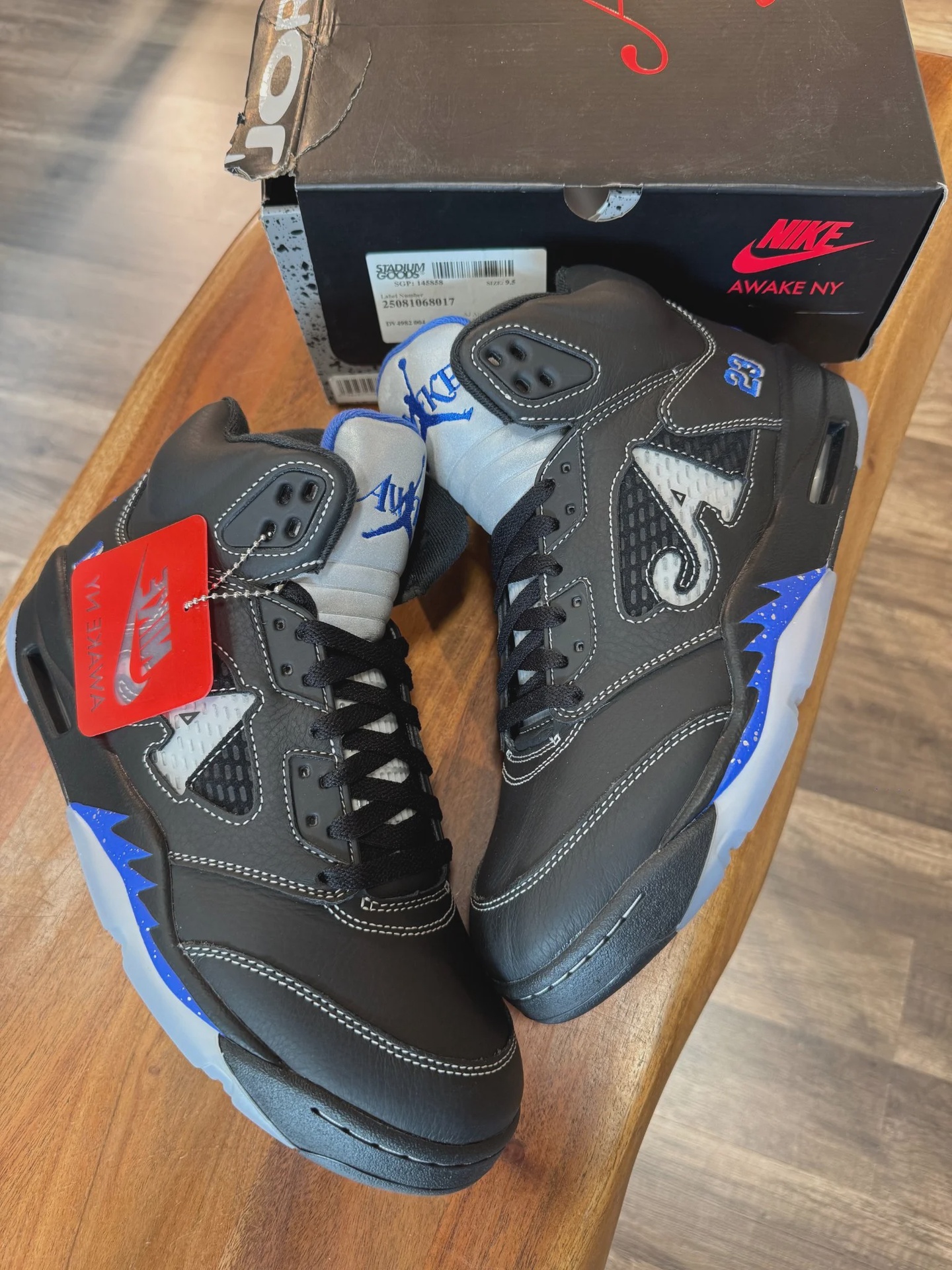 Jordan Air Jordan 5 Retro Awake NY Black - Size US M 9.5