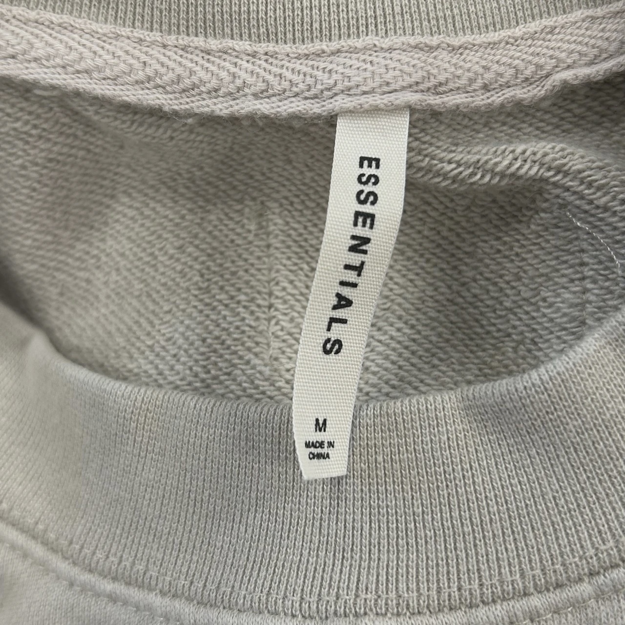 Fear of God Essentials Relaxed Crewneck Sweatshirt • Pre-Owned [4935] 4