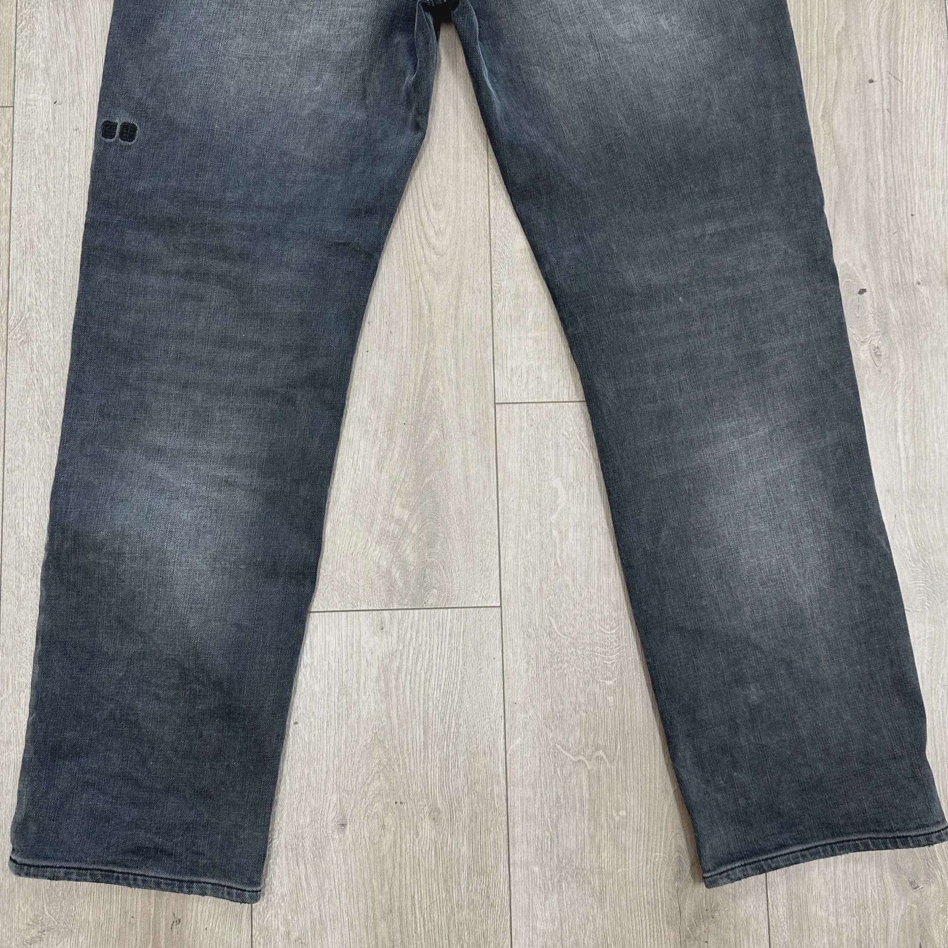 Ksubi Hazlow 3rd Degree Black Straight Leg Jeans • Pre-Owned [9337] - photo 4