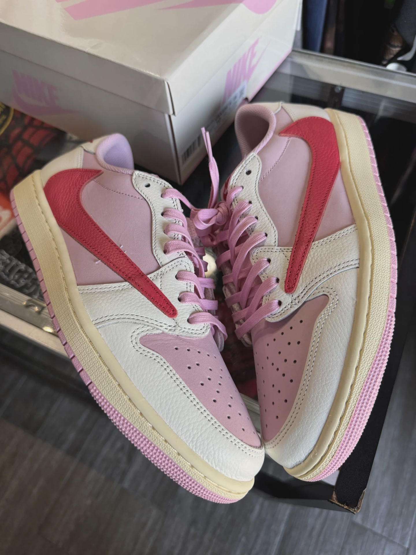 Jordan Air Jordan 1 Retro Low Original SP Travis Scott Sail Tropical Pink - Size US M 10