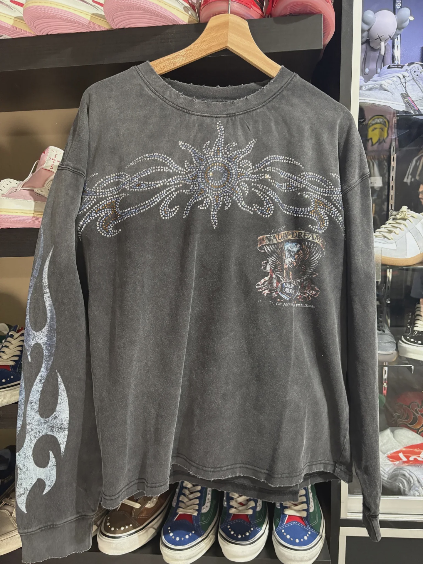 Vale Forever Valley Bling Long-Sleeve Tee Black • Brand New [8813] - photo 2