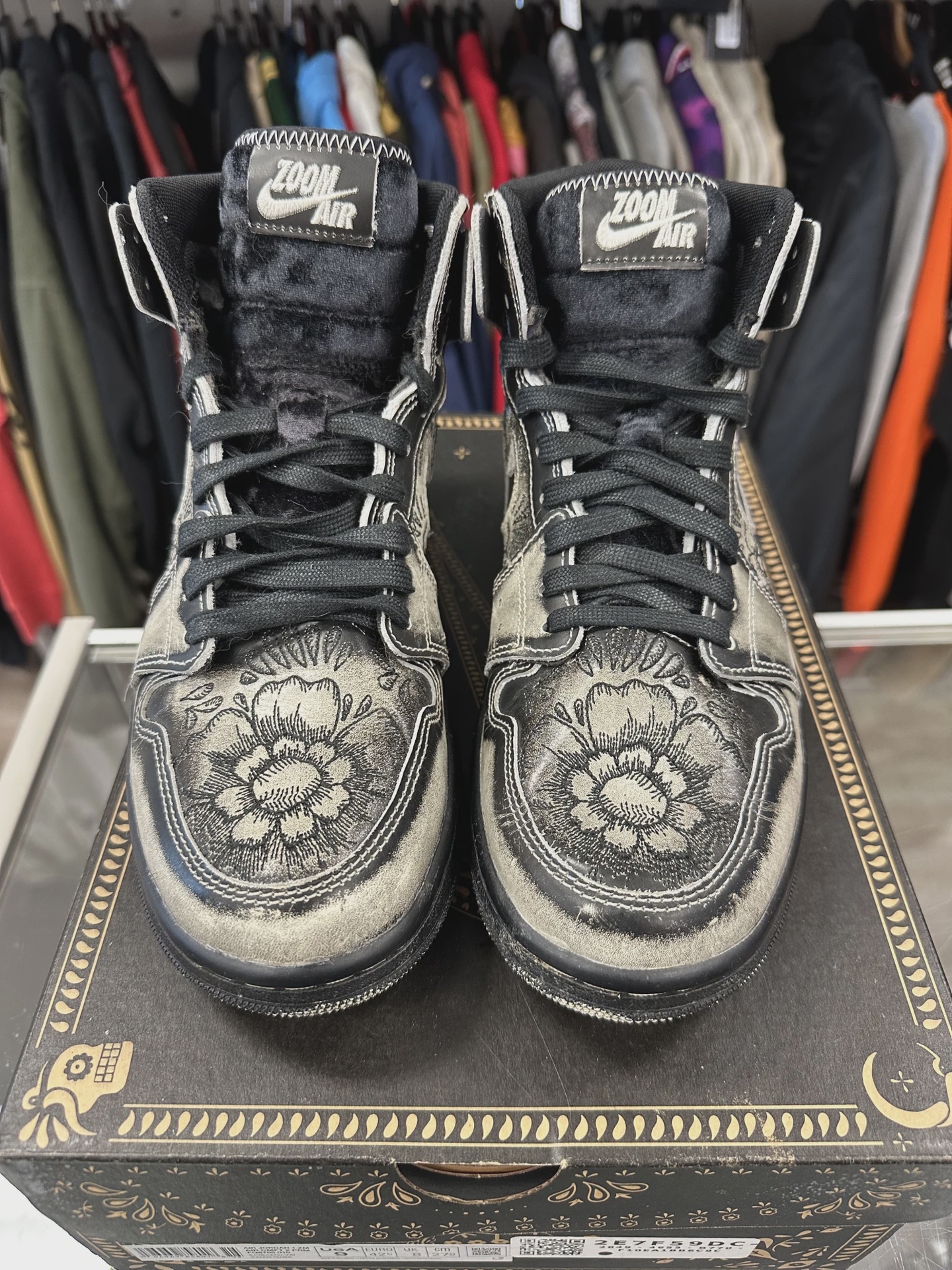 Jordan 1 High Zoom Air CMFT 2 Día De Muertos • Pre-Owned [4918]