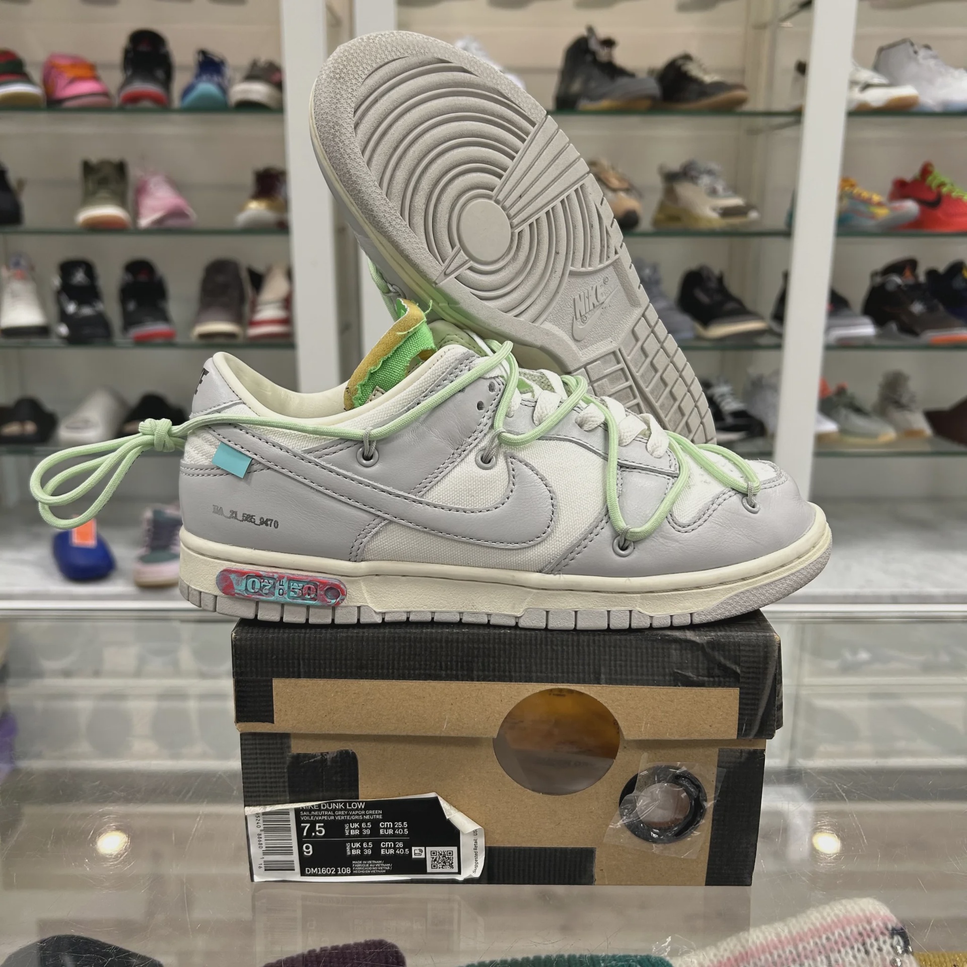 Nike Dunk Low Off-White Lot 7 • Pre-Owned [9141] - photo 1