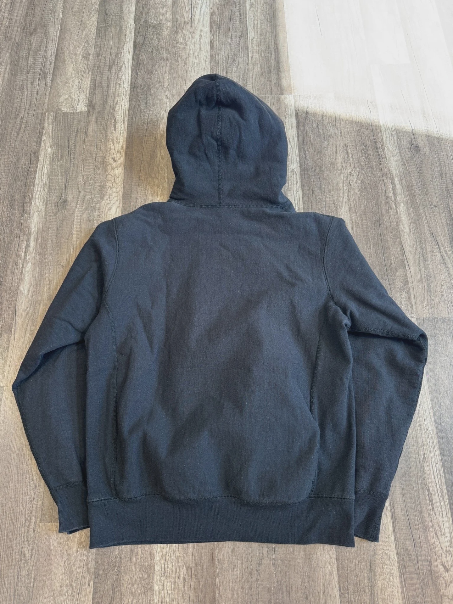 Supreme Black Paisley Box logo  M • Pre-Owned [1020] - photo 2