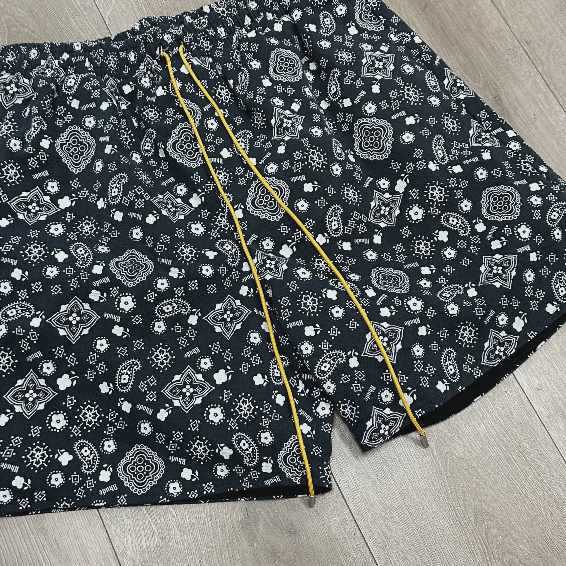 Rhude Navy Bandana Shorts • Pre-Owned [1267] - photo 7