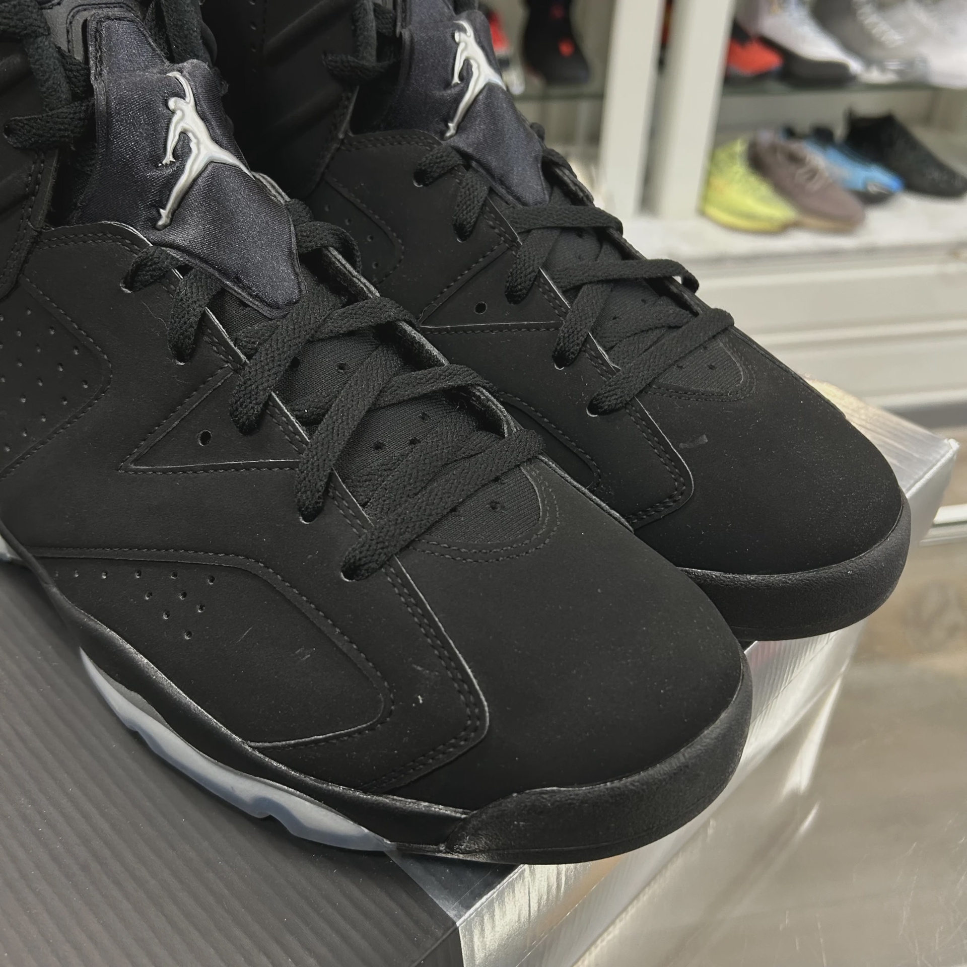 Jordan 6 Retro Chrome • Pre-Owned [8559] 5