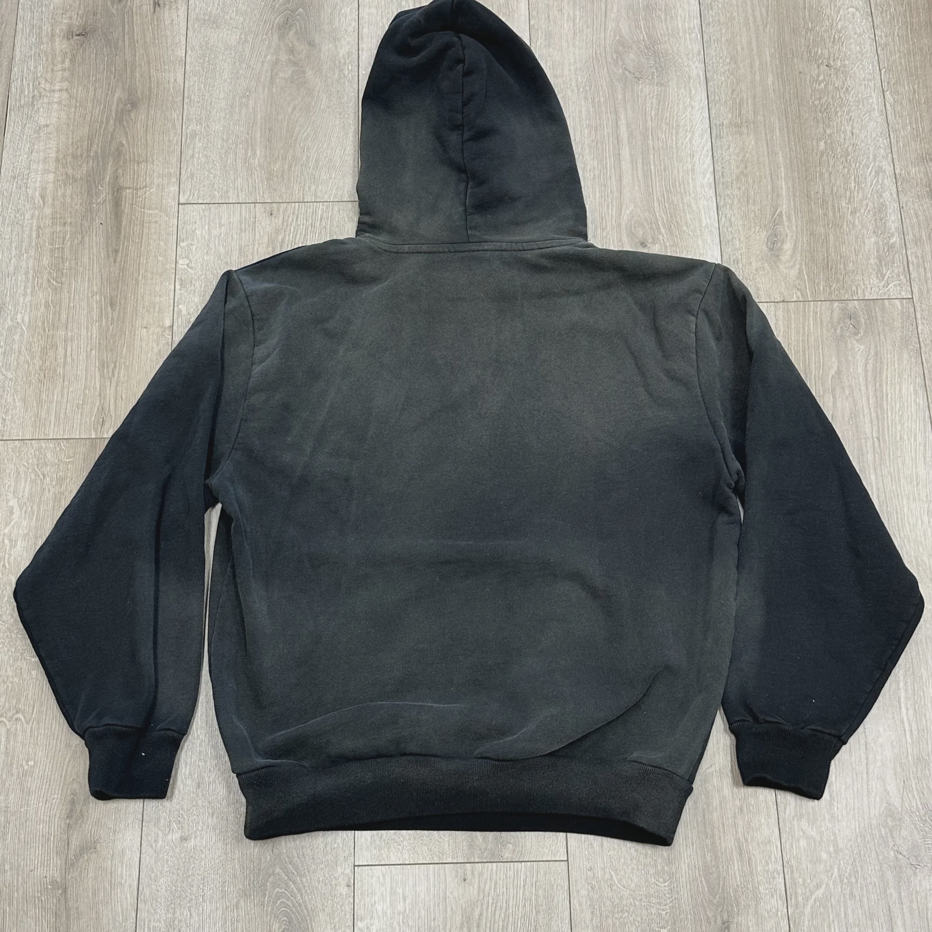 Travis Scott x Nike x FC Barcelona Spray Logo Hoodie Black • Pre-Owned [5831] - photo 4