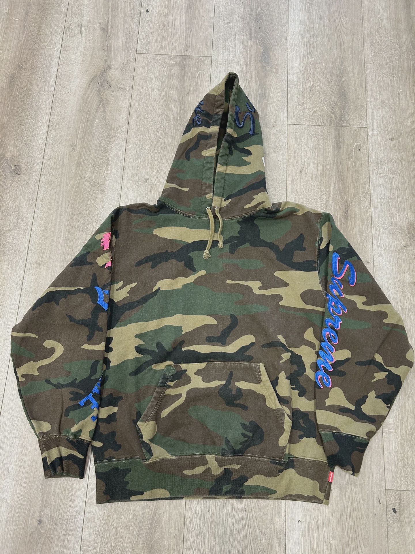 FW21 Supreme Multi Logo Hoodie Camo • Pre-Owned [6237] 5