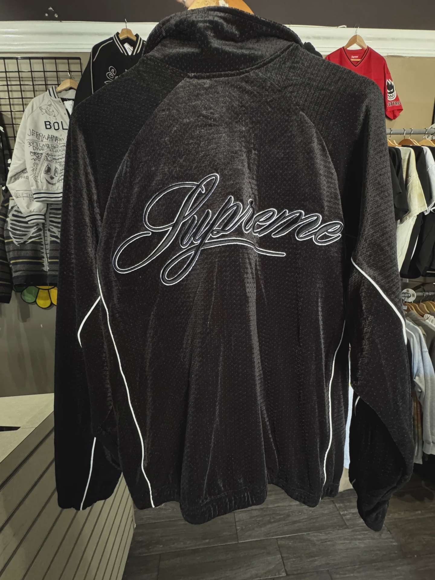 Supreme Velvet Black Zipup • Pre-Owned [2056] - photo 2