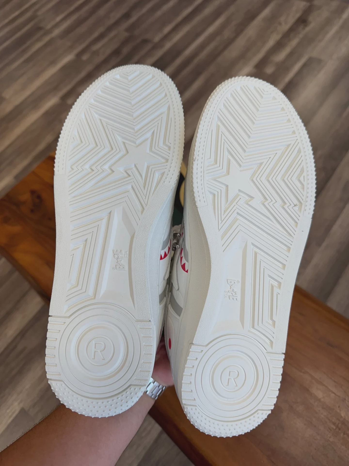 A Bathing Ape Bape Sta #3 Shark White • Brand New [4614] - photo 5