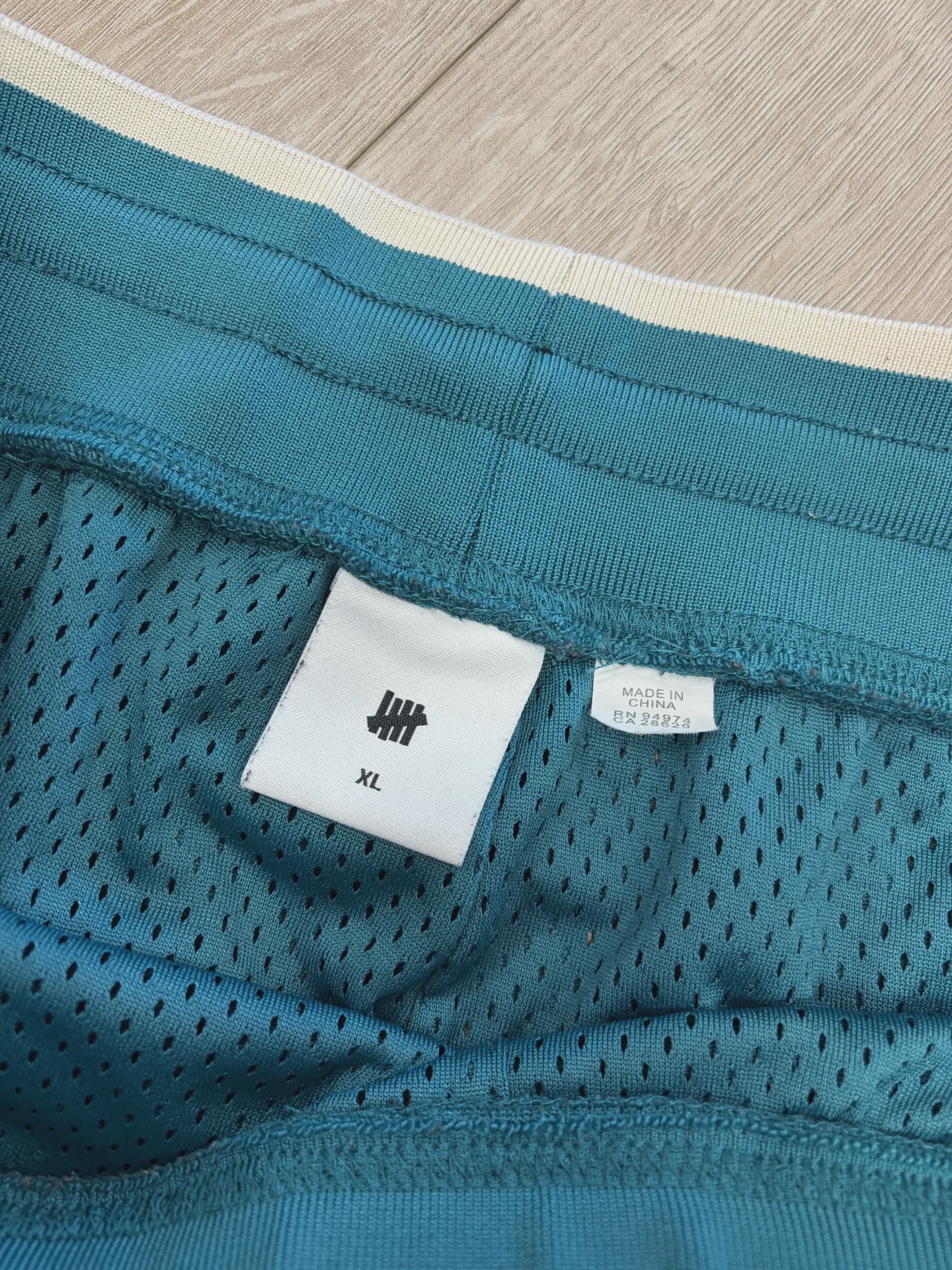 Undefeated shorts • Pre-Owned [8476] - photo 3