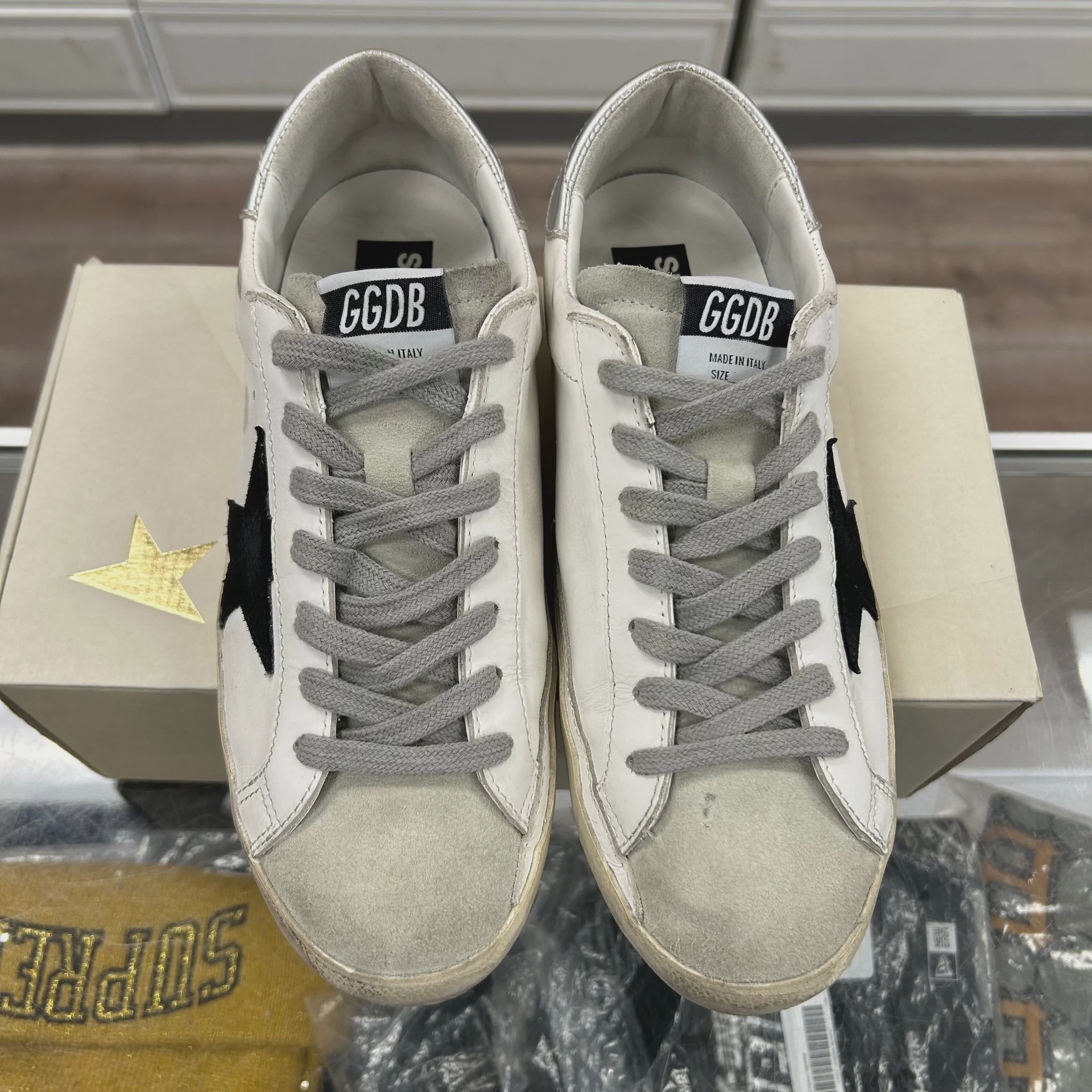 Golden Goose Men's Super-Star 'White Leather Black Nubuck Star' • Pre-Owned [6151] - photo 9