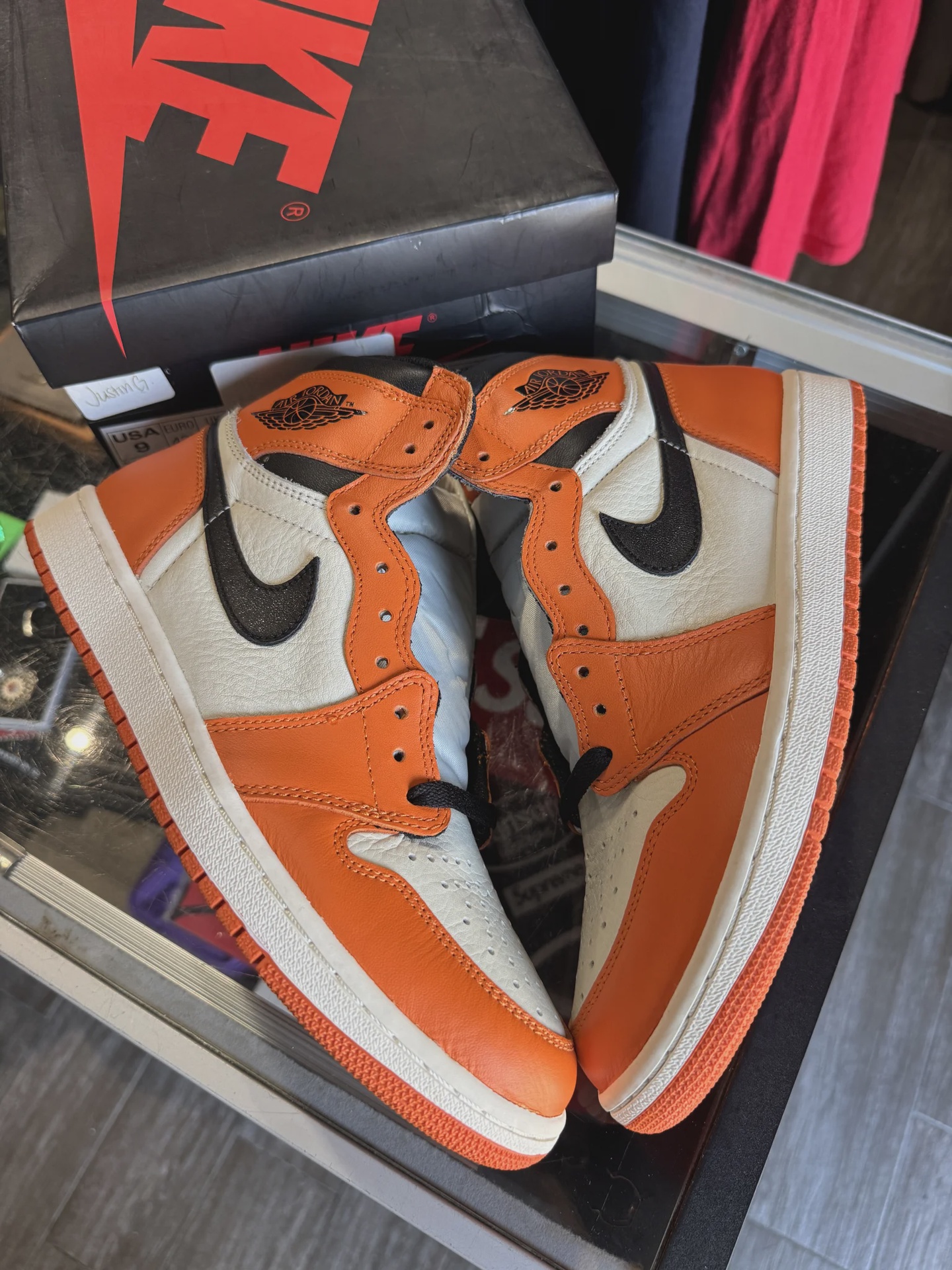 Air Jordan 1 Retro Reverse Shattered Backboard • Pre-Owned [0981] - photo 1