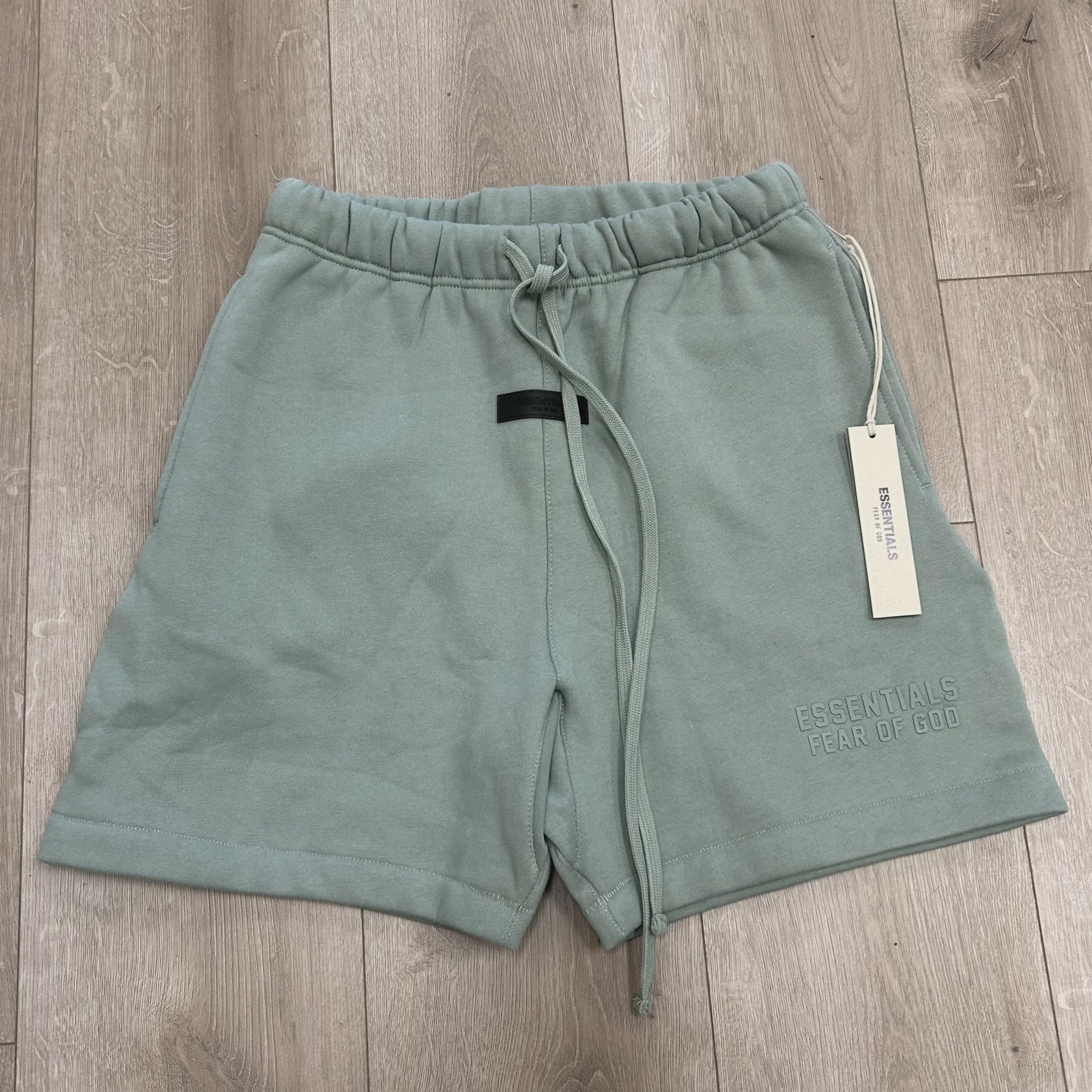 Fear of God Essentials Sweatshort 'Sycamore' • Brand New [0767] - photo 1