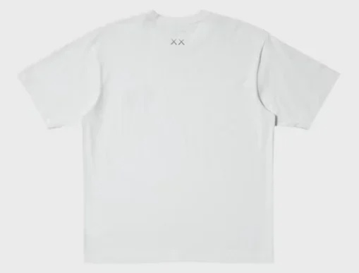 Uniqlo KAWS UNIVERSE UT Graphic T-shirt • Brand New [5432] - photo 2