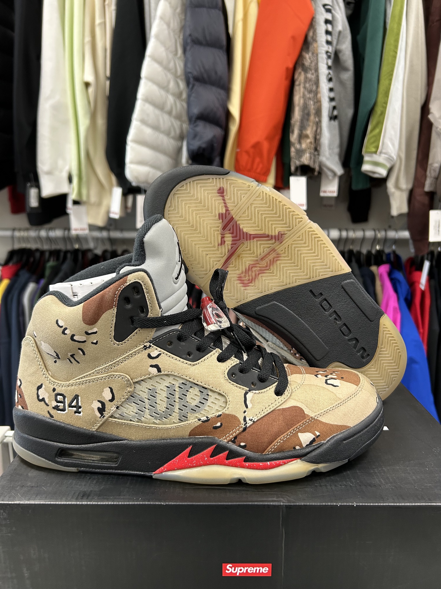 Jordan Air Jordan 5 Retro Supreme Desert Camo - Size US M 11.5