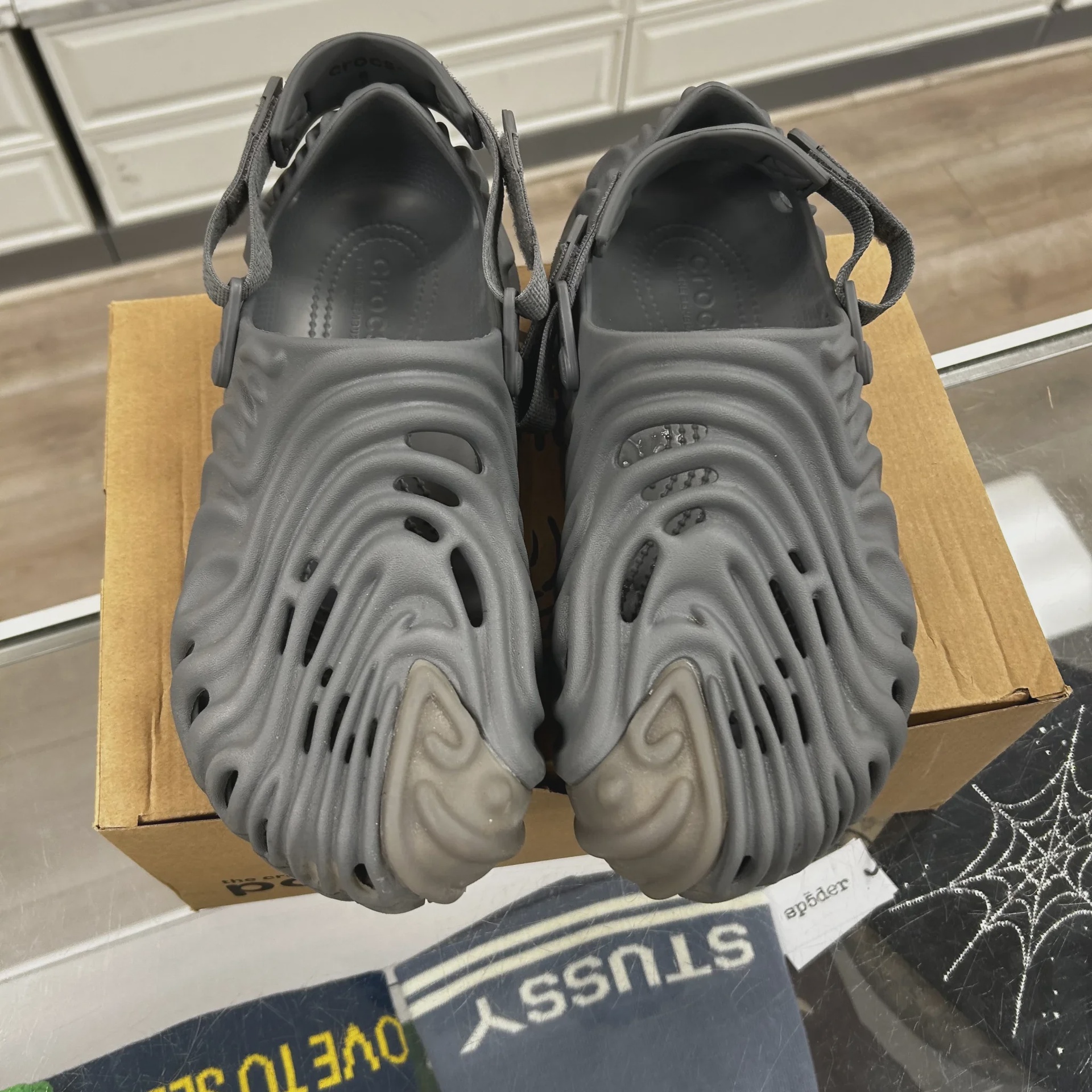 Crocs Pollex Clogs by Salehe Bembury grey • Pre-Owned [2775] - photo 5