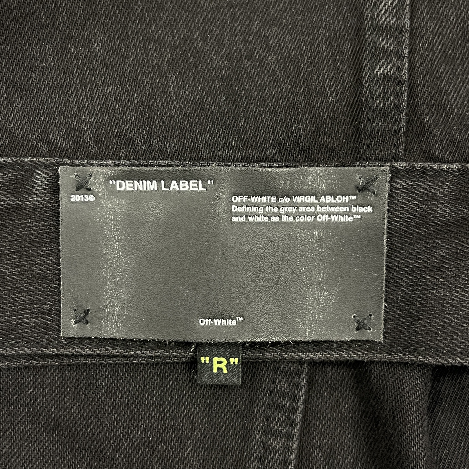 Off-White Incompiuto Denim Jacket • Pre-Owned 7
