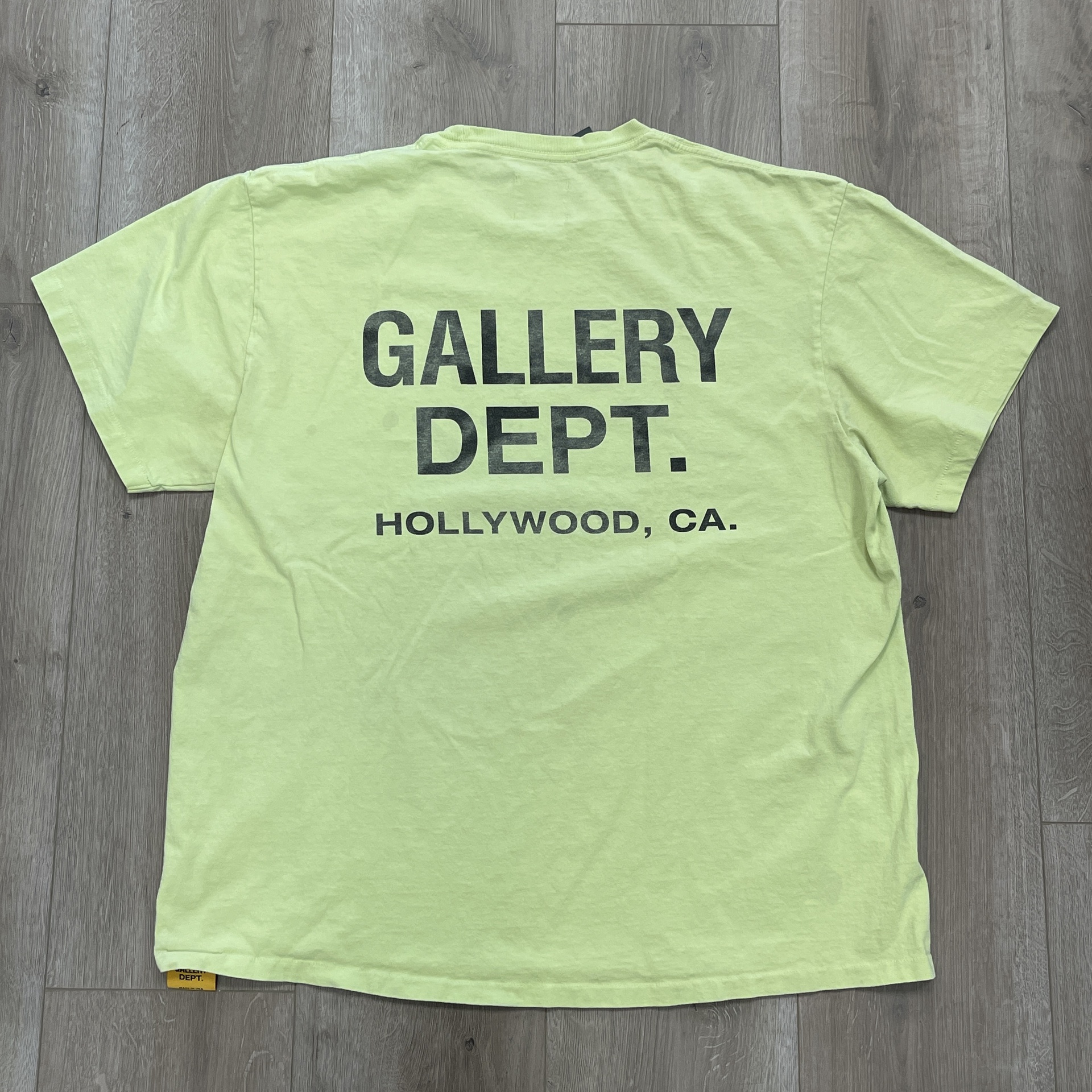 Gallery Dept. Souvenir T-shirt Lime Green• Pre-Owned 5