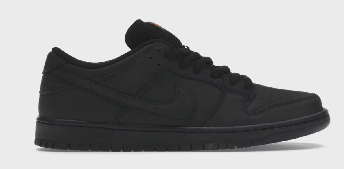 Nike SB Dunk Low Pro Triple Black • Brand New [7078]