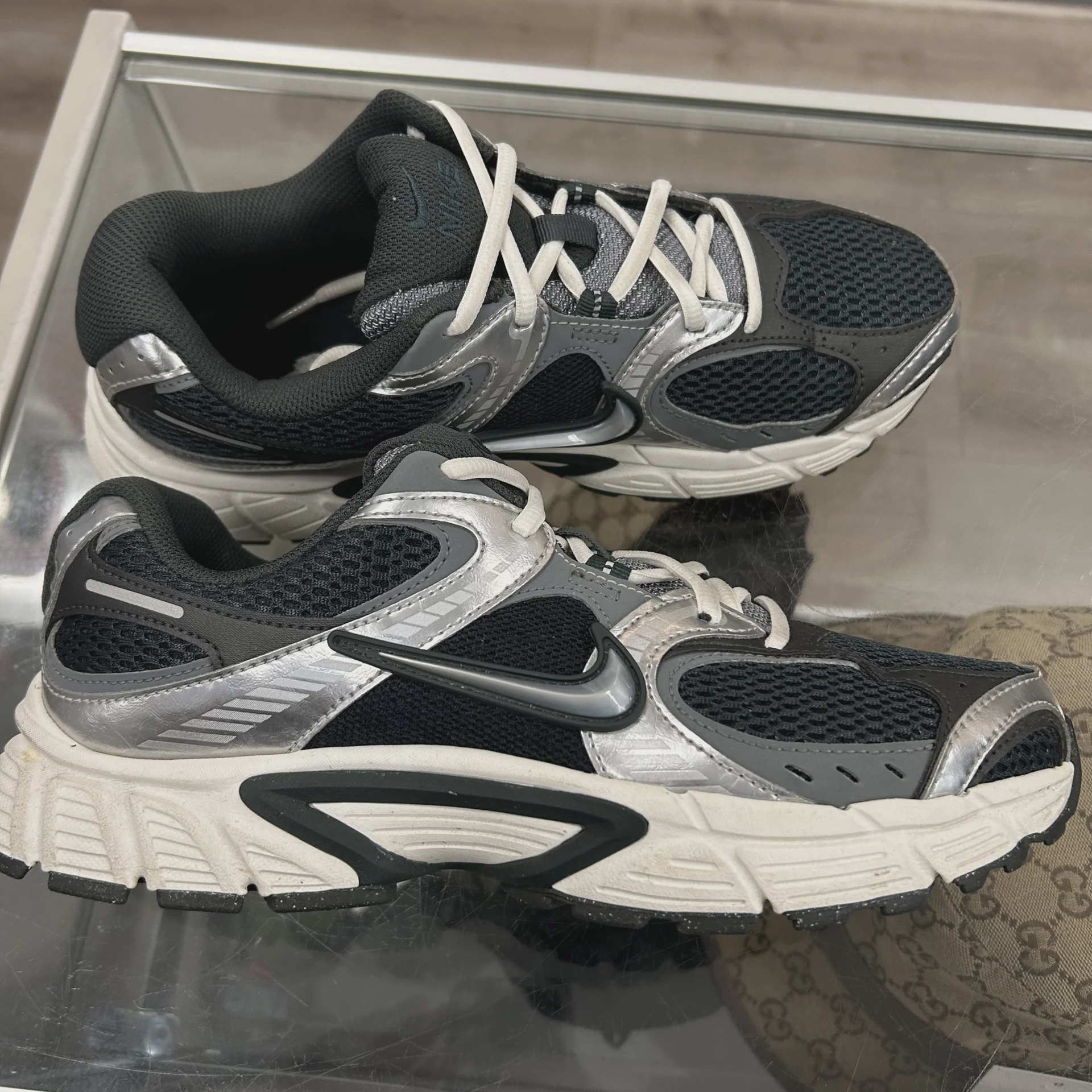 Nike V5 RNR Seaweed Metallic Silver (Women's) NO BOX • Pre-Owned [5303] - photo 5