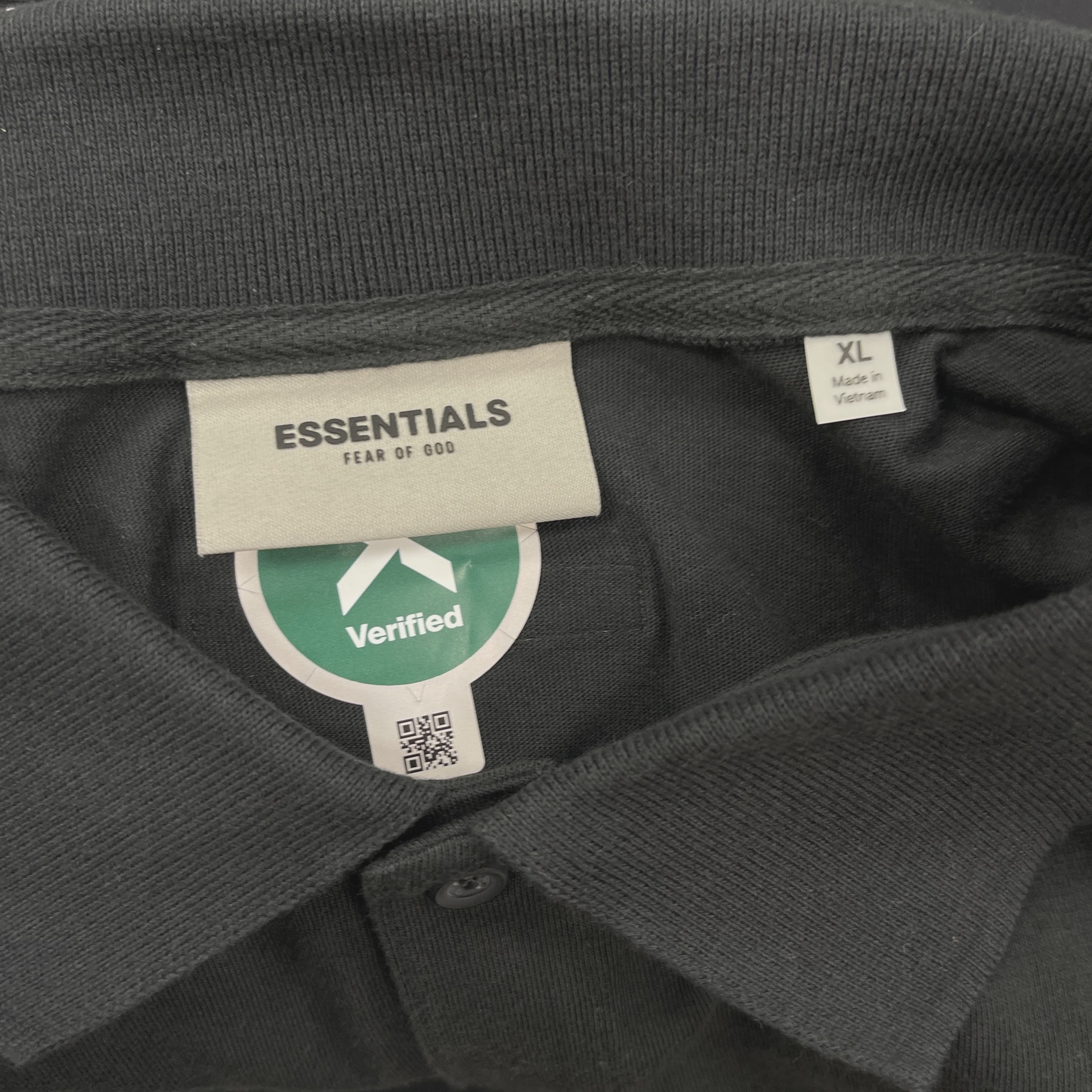 Essentials Polo Shirt Black • Pre-Owned [3135] 4