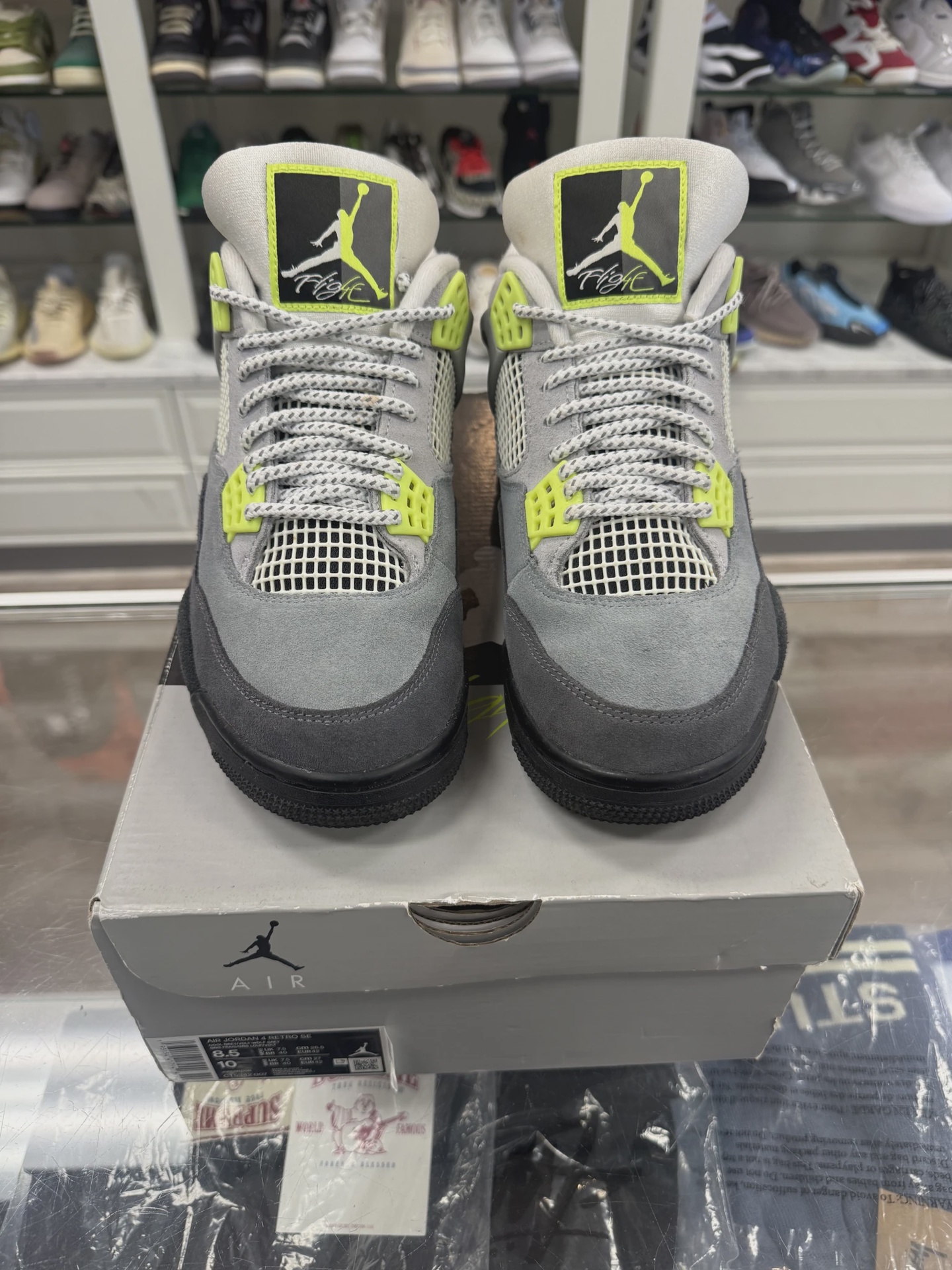 Air Jordan 4 Retro SE 95 Neon • Pre-Owned [3770] 4