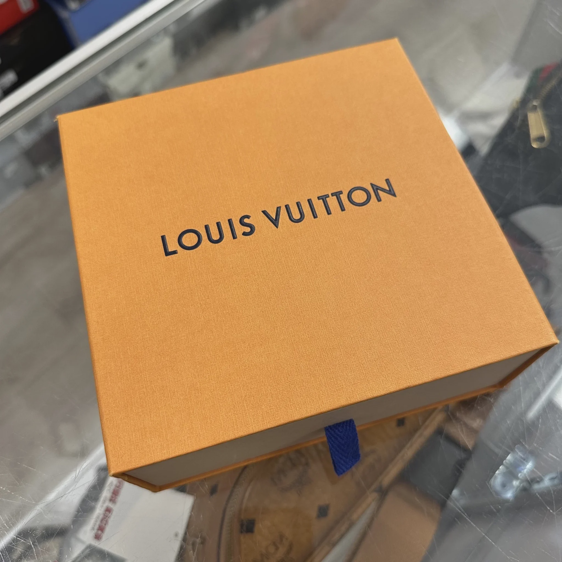 Spray LV initials Reversible Monogram Eclipse Belt blk/gld size 95/38 (fits 30-32 • Pre-Owned [8157] - photo 4