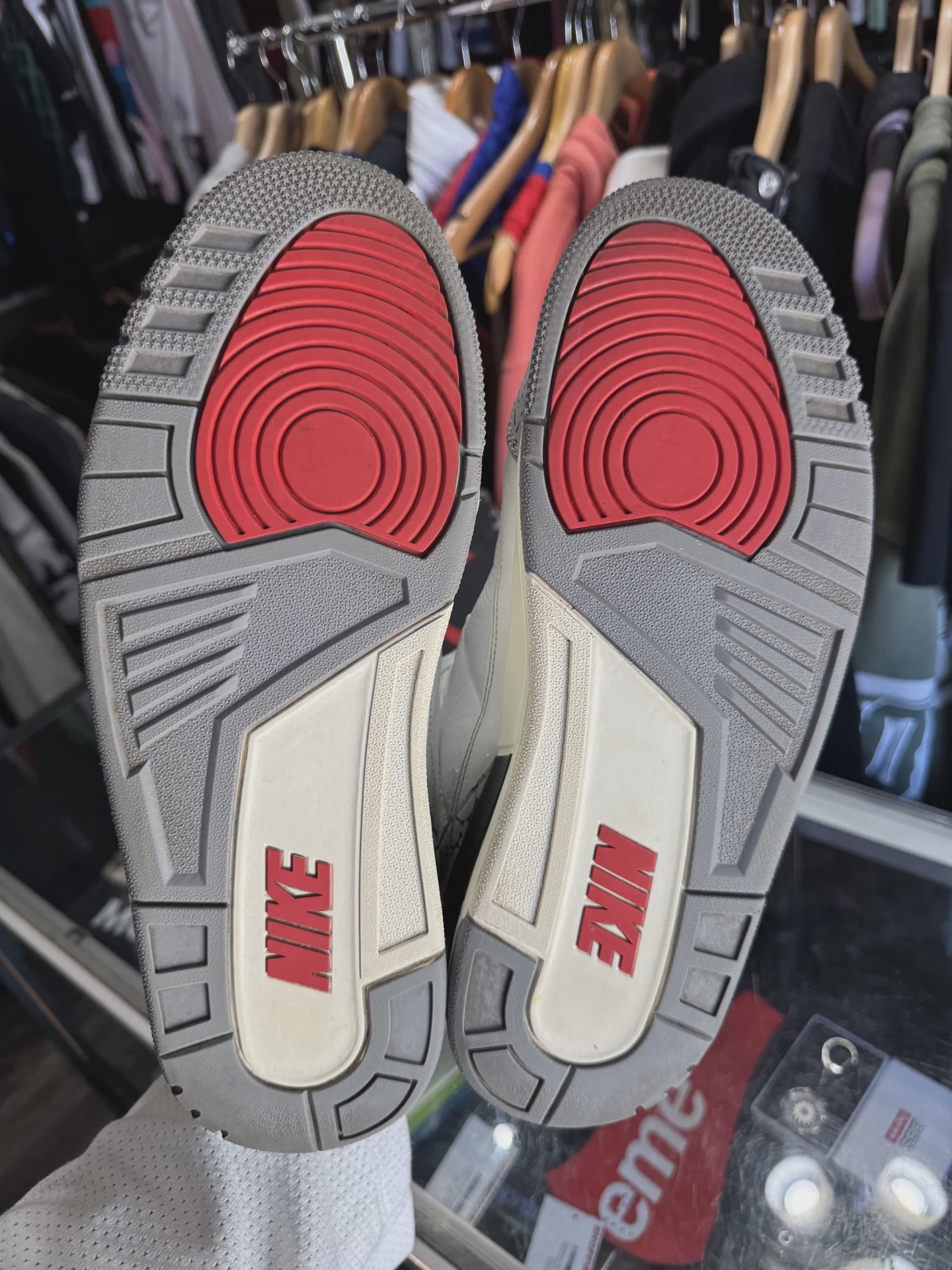 Air Jordan 3 Retro White Cement Reimagined • Pre-Owned [8021] - photo 4