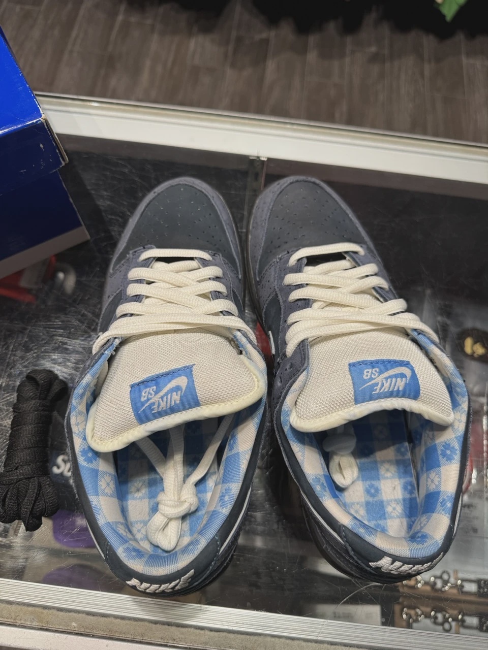 Nike SB Dunk Low Concepts Blue Lobster • Pre-Owned [0131] 3