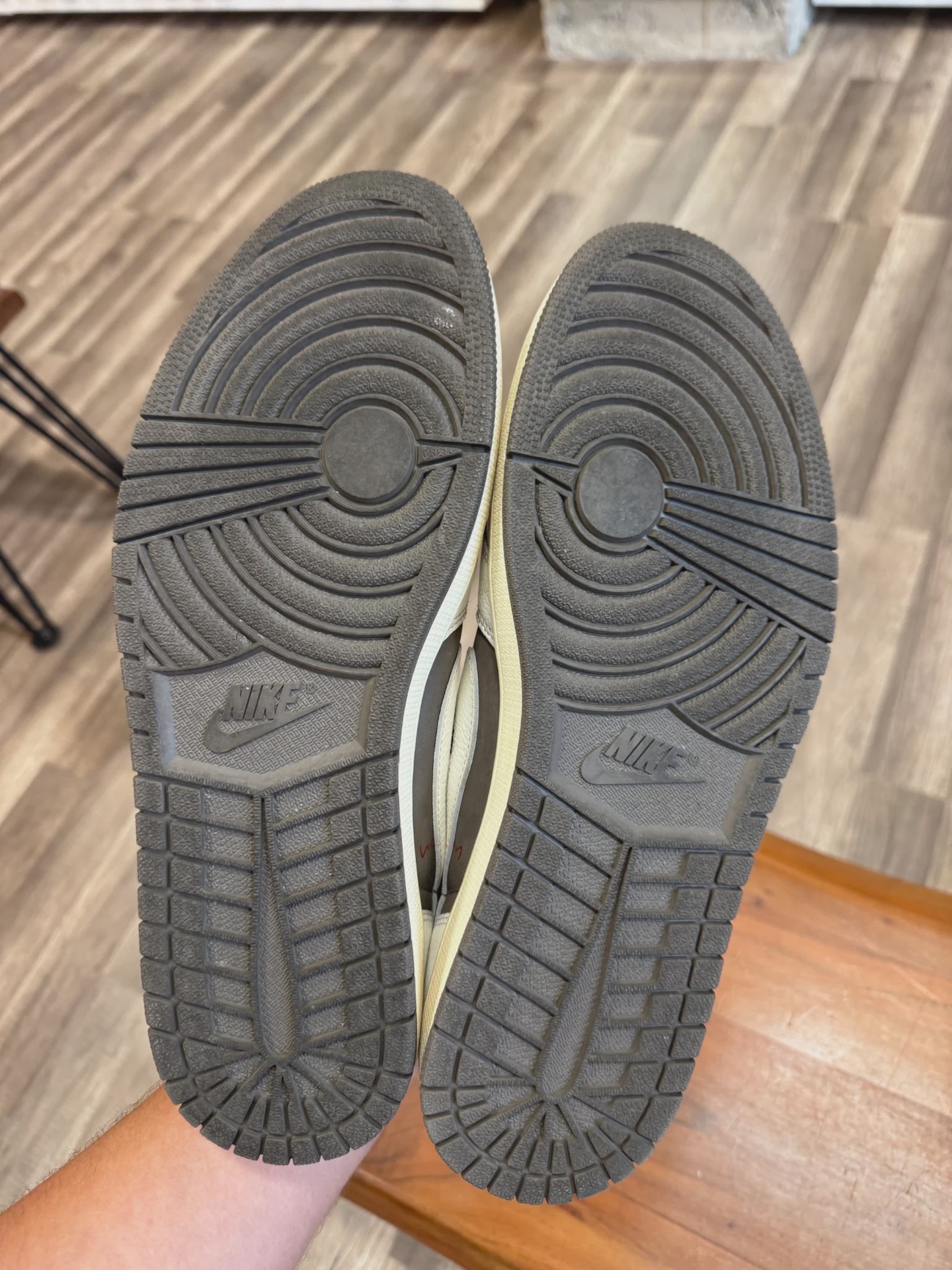 Air Jordan 1 Retro Low Original SP Travis Scott Reverse Mocha No Box • Pre-Owned [4211] - photo 3