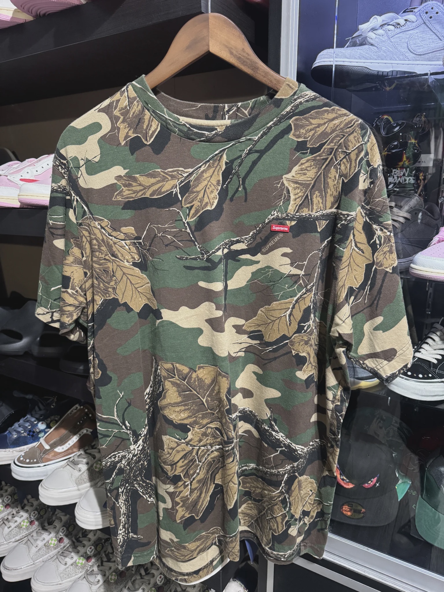 Supreme Camo Tee L • Pre-Owned [8229] - photo 2