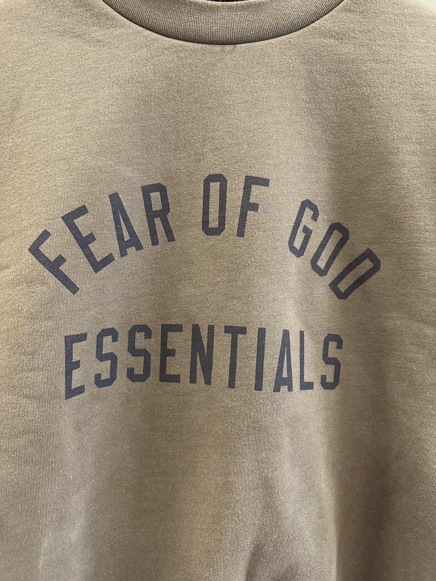 Fear of God Essentials Fleece Crewneck 'Olive' • Pre-Owned [5782] 2