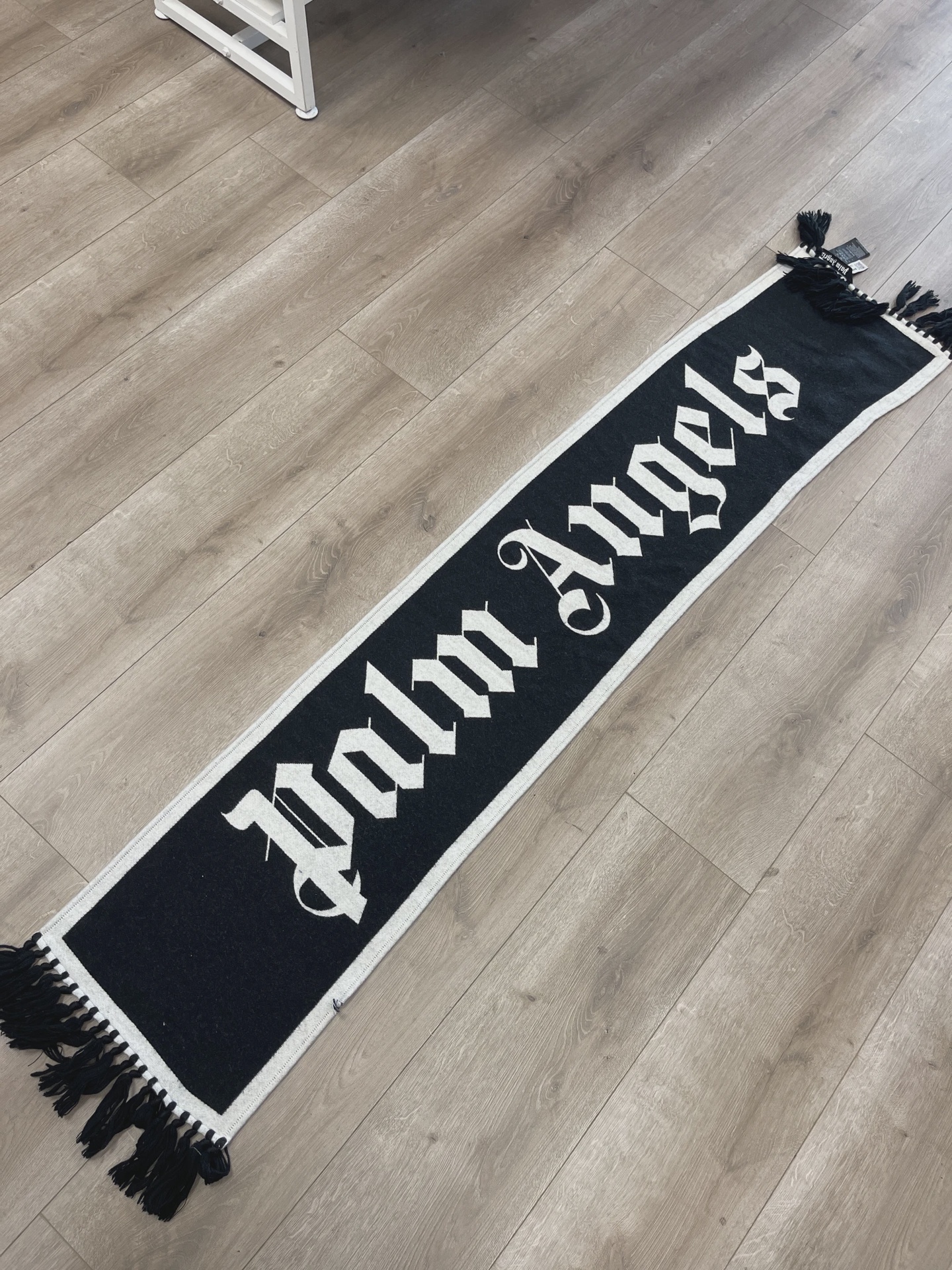 Palm Angels Logo Scarf • Pre-Owned [9198]