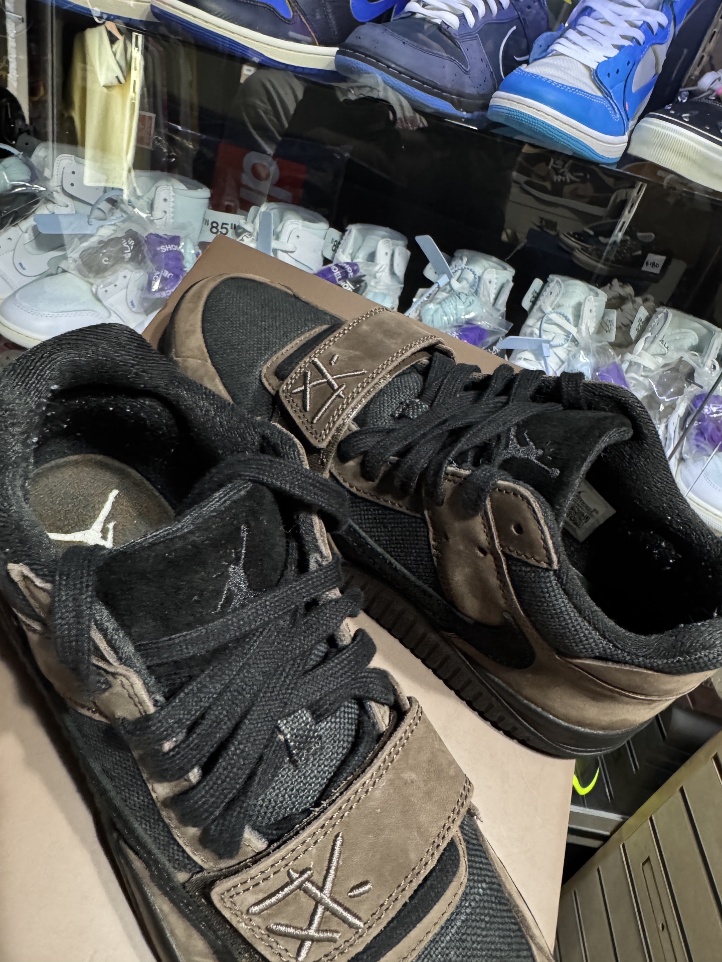Jordan Jumpman Jack TR Travis Scott Dark Mocha • Pre-Owned [8045] - photo 2
