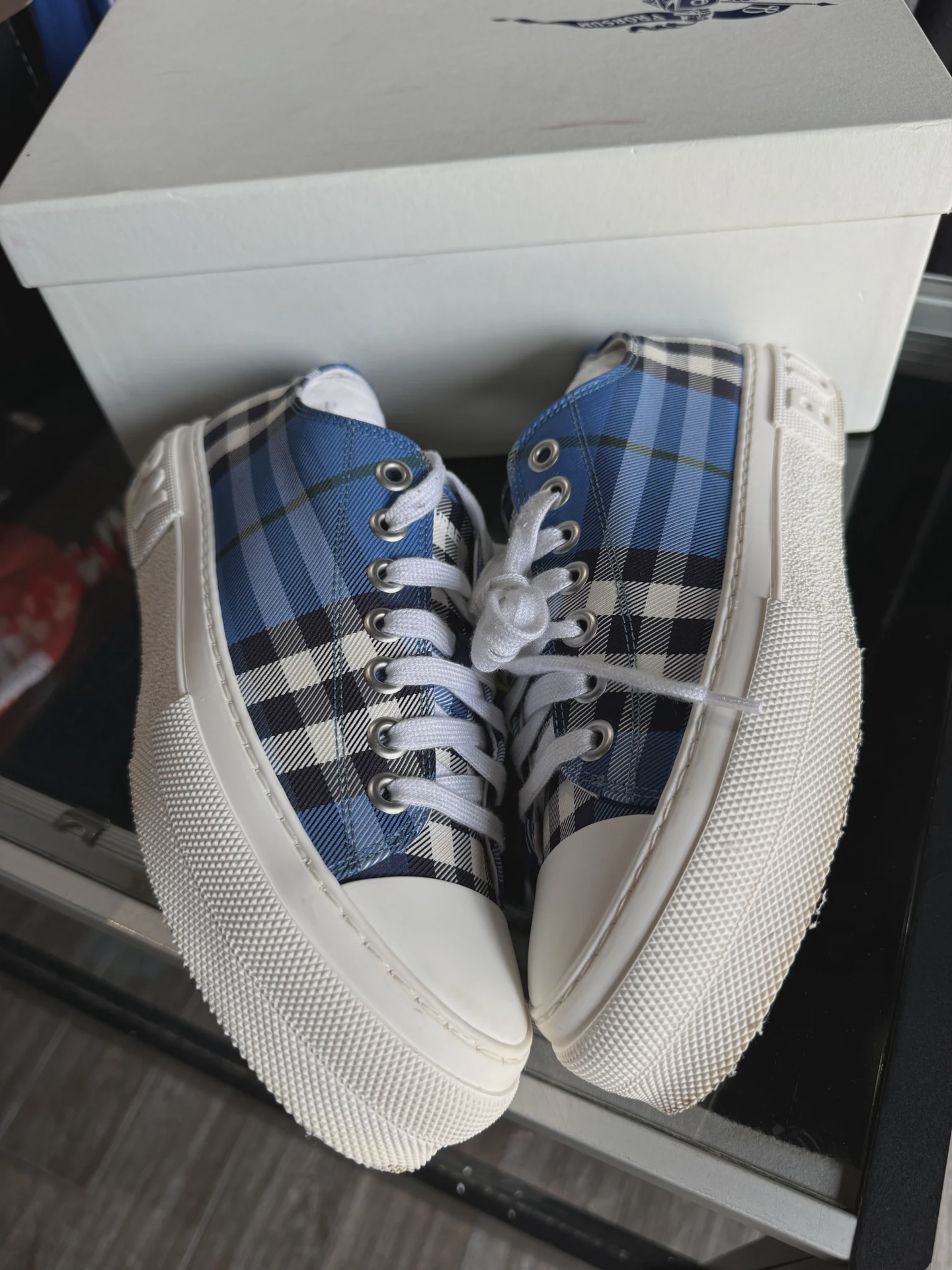 Burberry Blue Checkerboard  Shoes  • Pre-Owned [1993] - photo 2