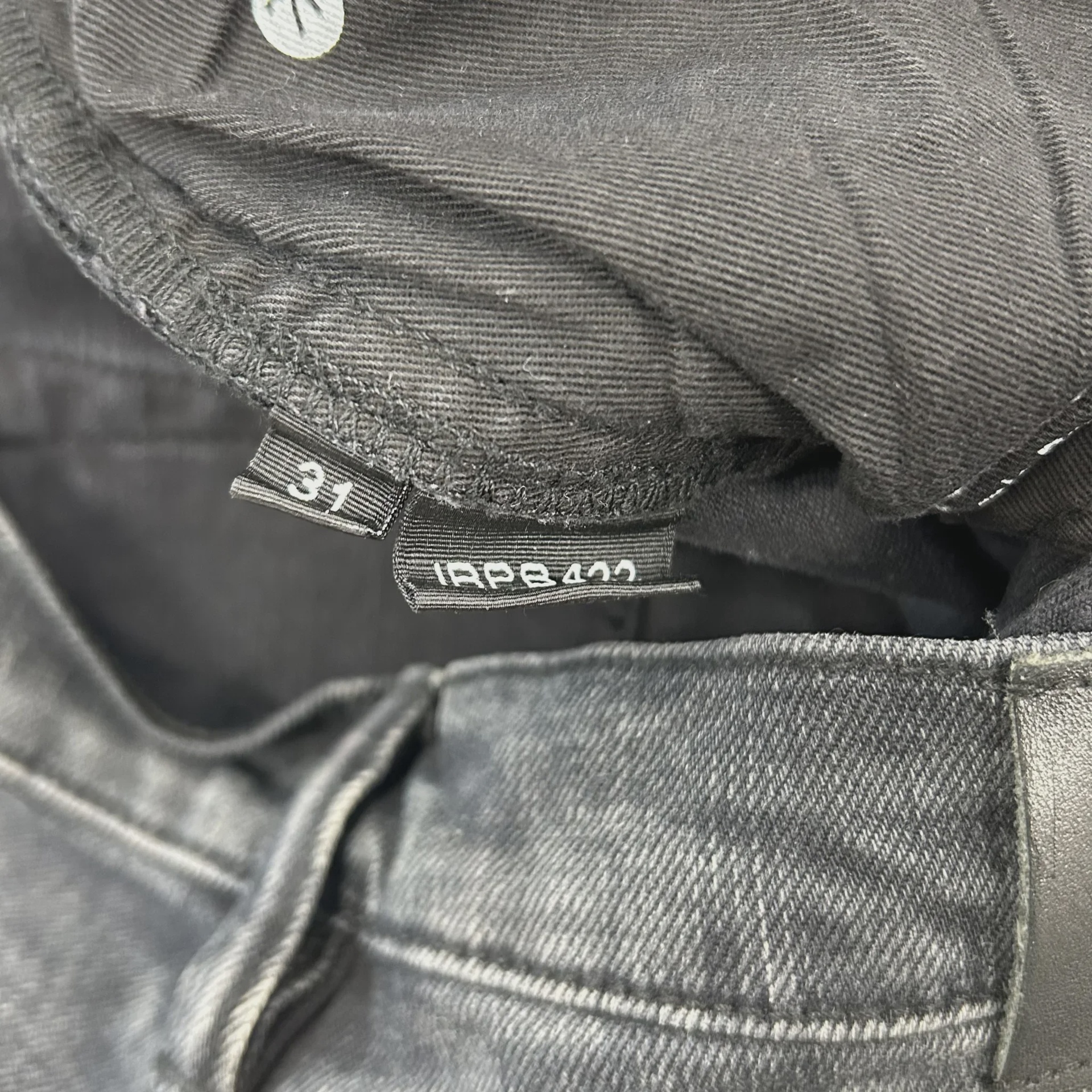 Purple Brand P001 'Iridescent Painter Black' Jeans • Pre-Owned [9017] - photo 2