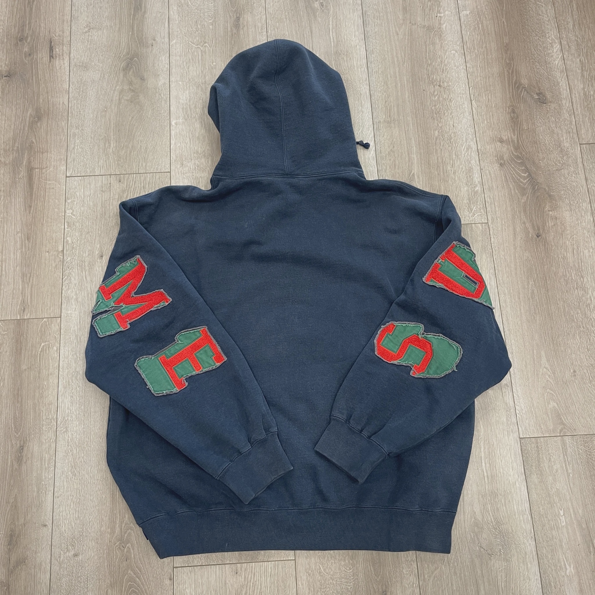 Supreme Washed Panther Hooded Sweatshirt • Pre-Owned [3286] 3