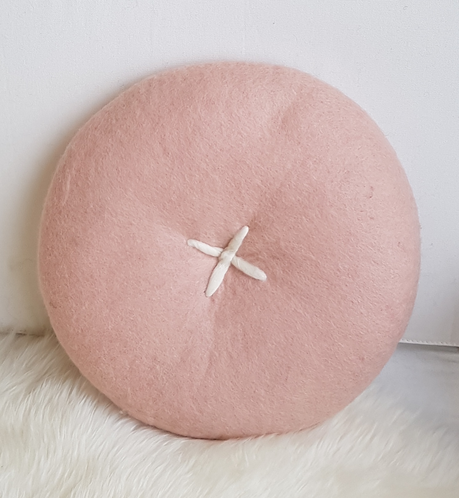 BUTTON CUSHION - BLUSH