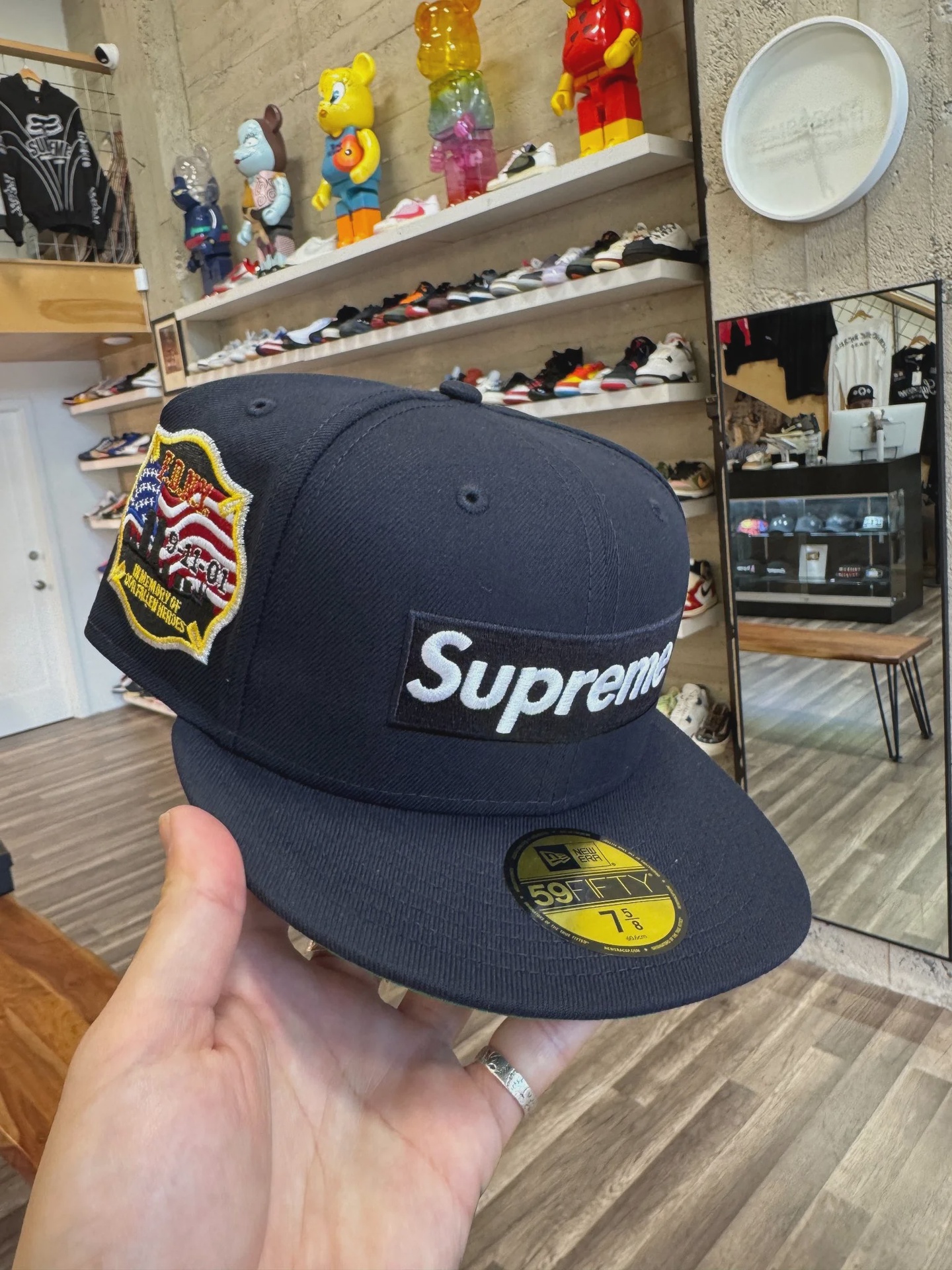 Supreme Supreme Fitted Box Logo Navy 7 5/8 - Size One Size